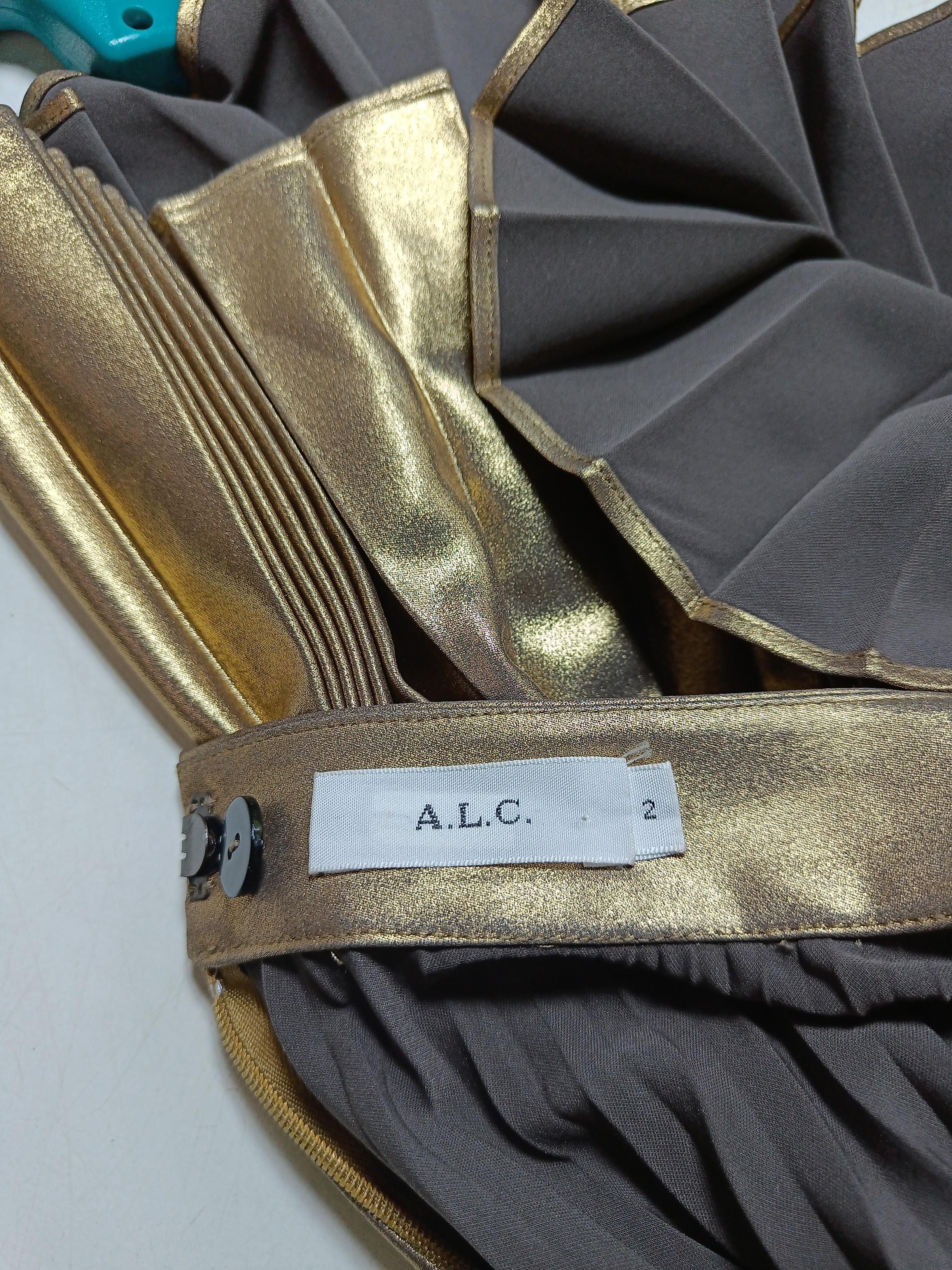 A.L.C. Women's Midi Skirt XS Gold 100% Polyester Midi Pleated - Image 5