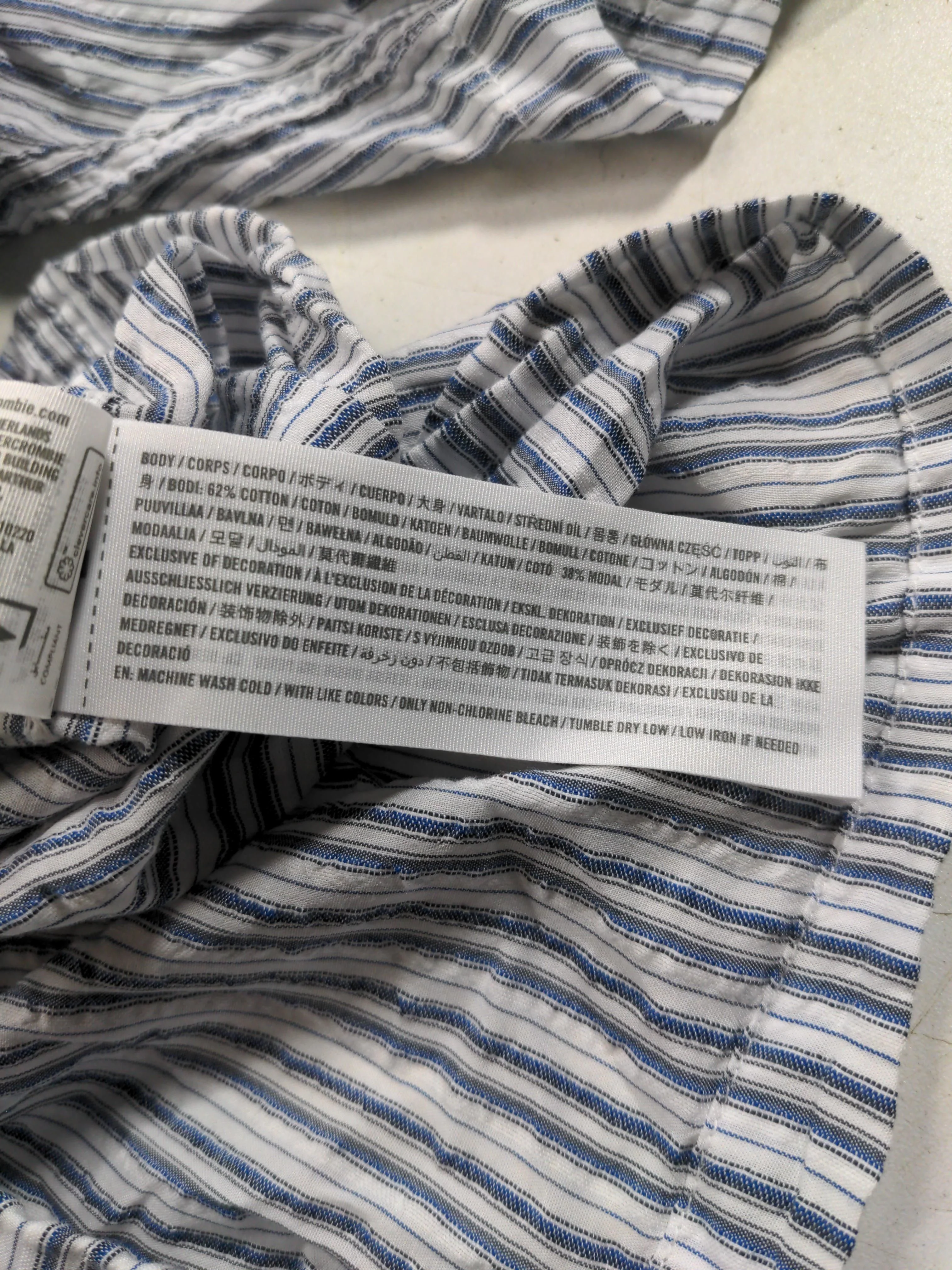 Abercrombie & Fitch Men's Shirt M Blue Striped Cotton with Lyocell Modal Basic - Image 6