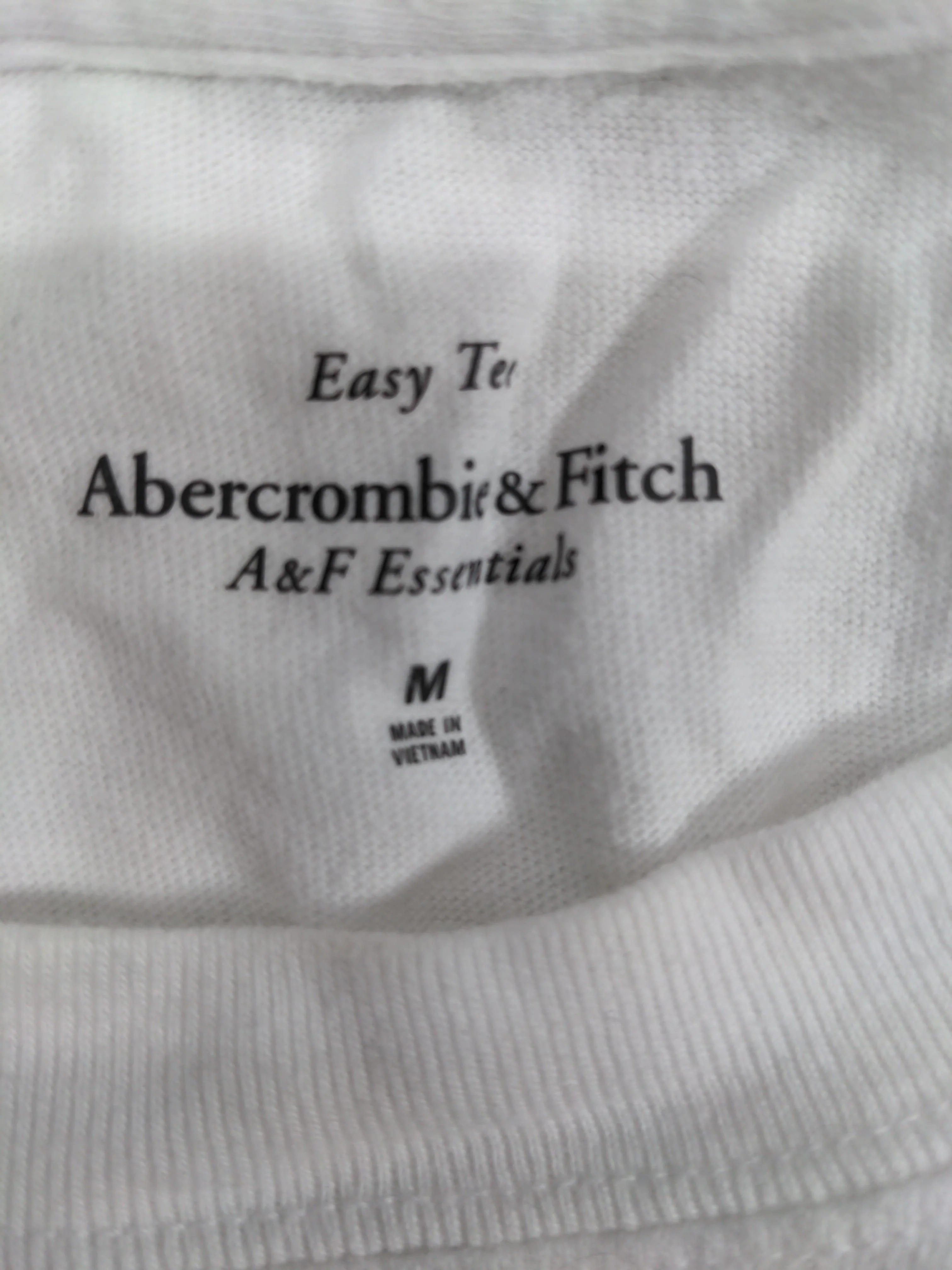 Abercrombie & Fitch Men's T-Shirt M White Graphic 100% Cotton Basic - Image 5