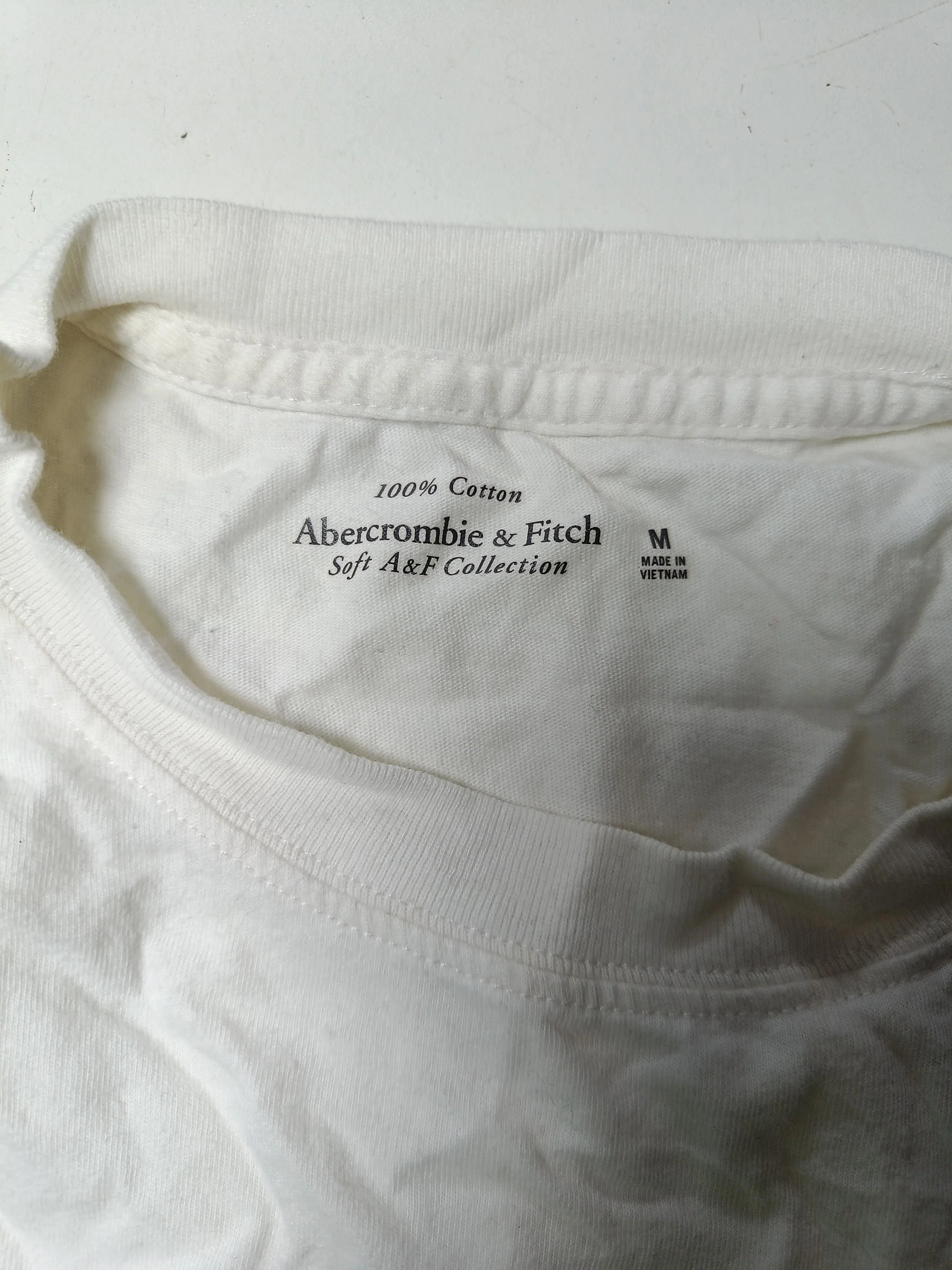 Abercrombie & Fitch Men's T-Shirt M White Graphic 100% Cotton Basic - Image 5