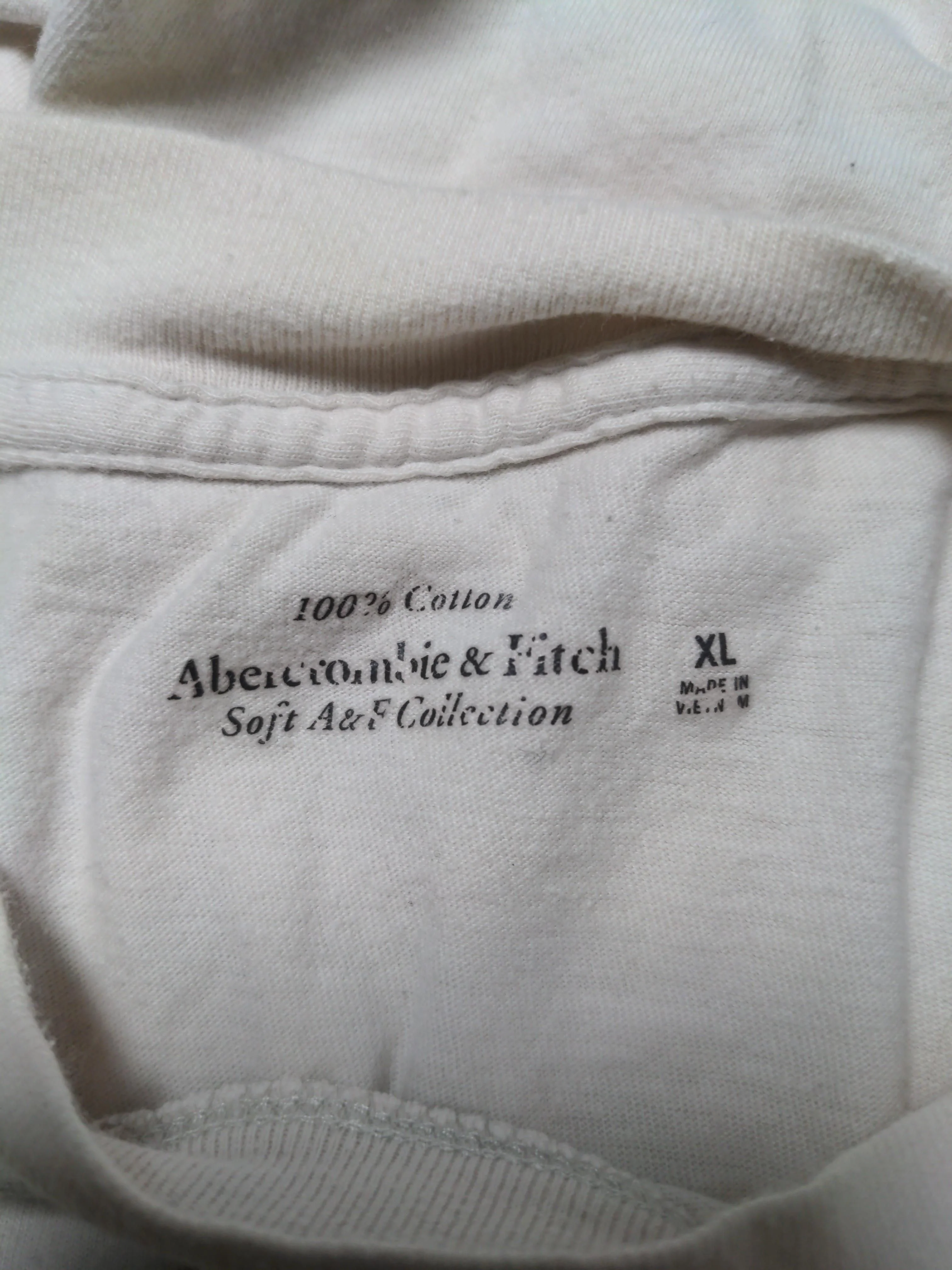 Abercrombie & Fitch Men's T-Shirt XL Cream Graphic 100% Cotton Basic - Image 8