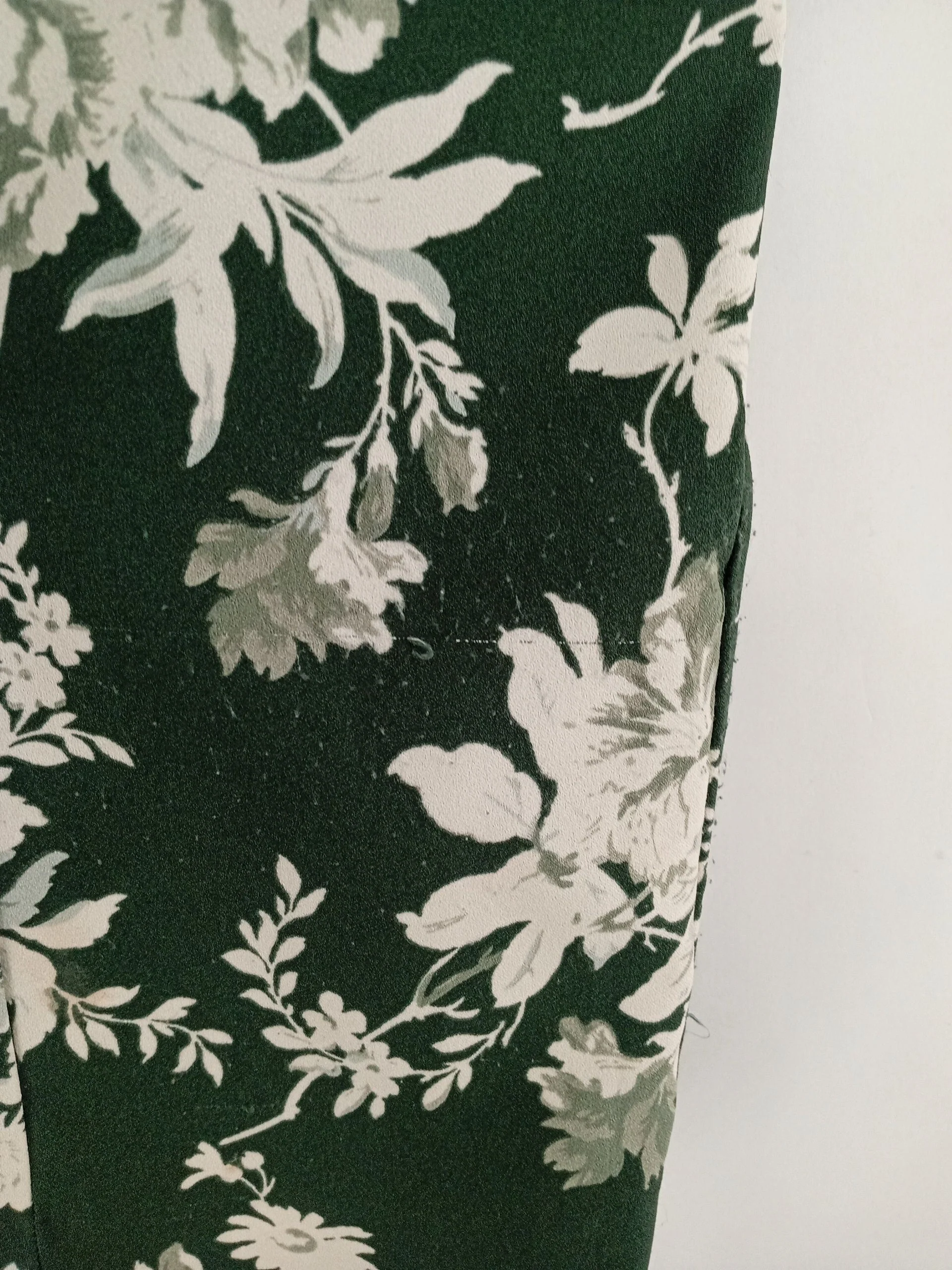 Abercrombie & Fitch Slip Mini Dress M in Green - Image 5