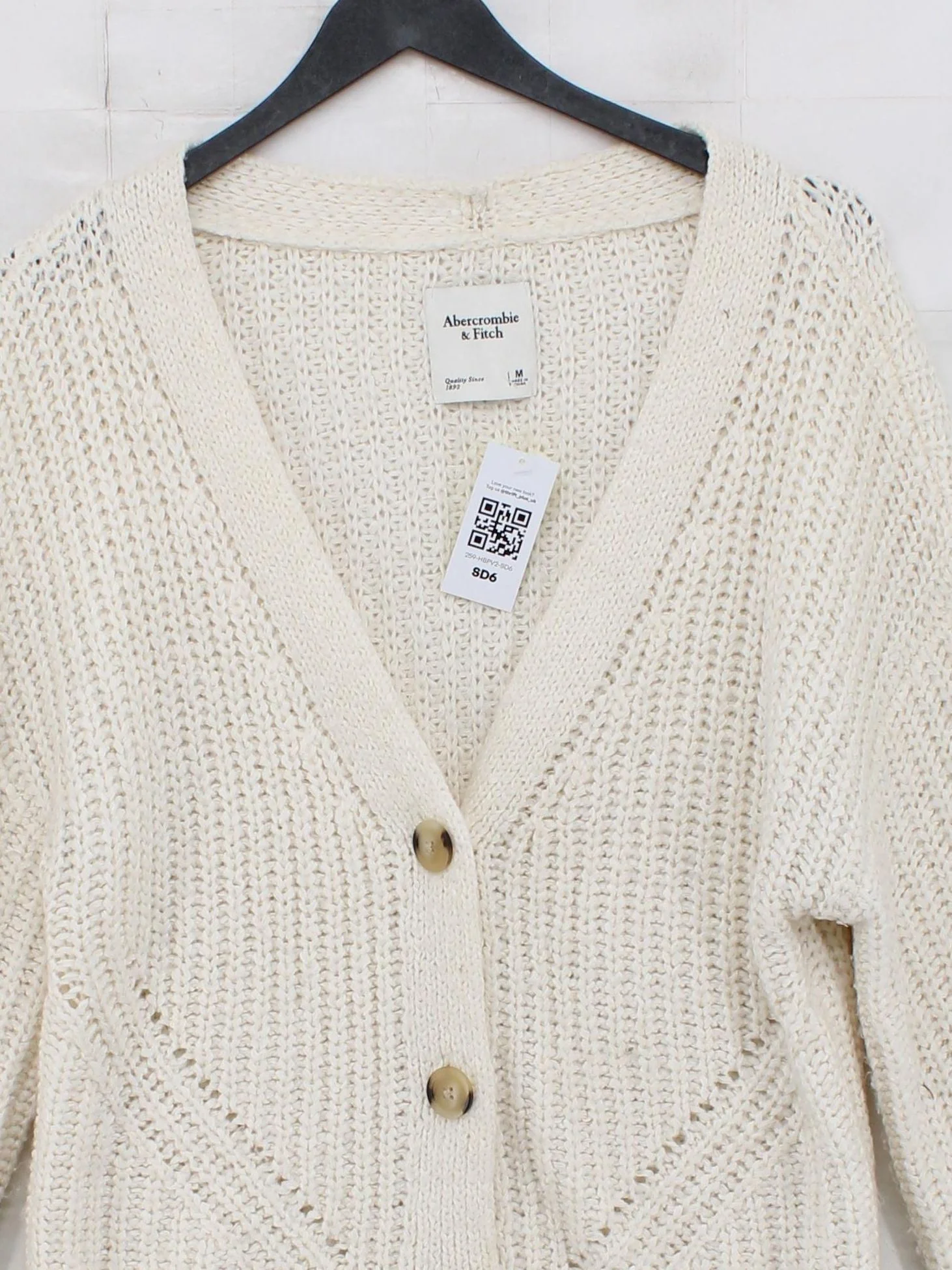 Abercrombie & Fitch Women's Cardigan M Cream Acrylic with Nylon V-Neck Cardigan - Image 3