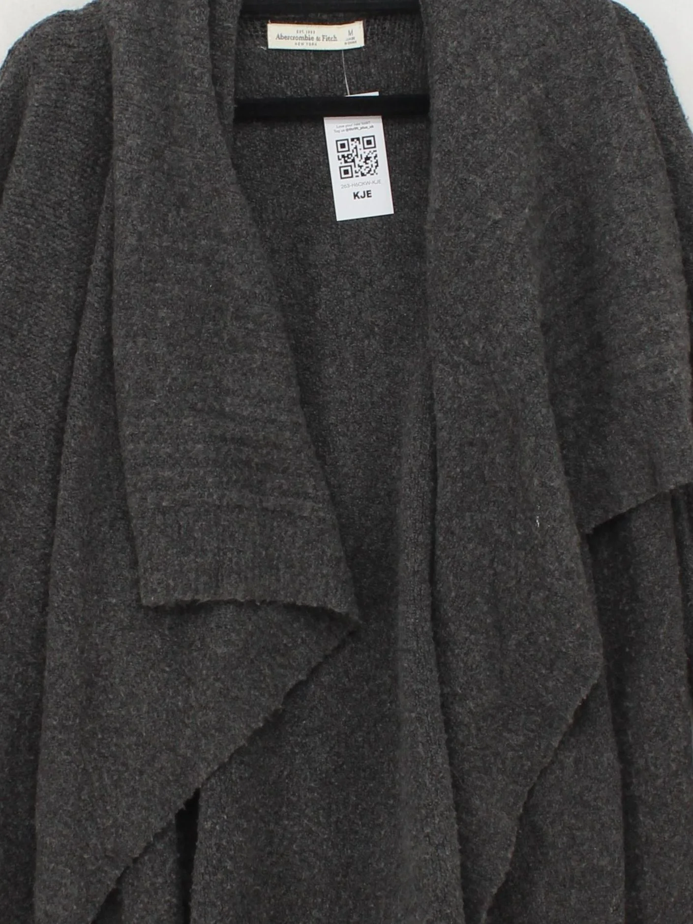 Abercrombie & Fitch Women's Cardigan M Grey Acrylic - Image 3