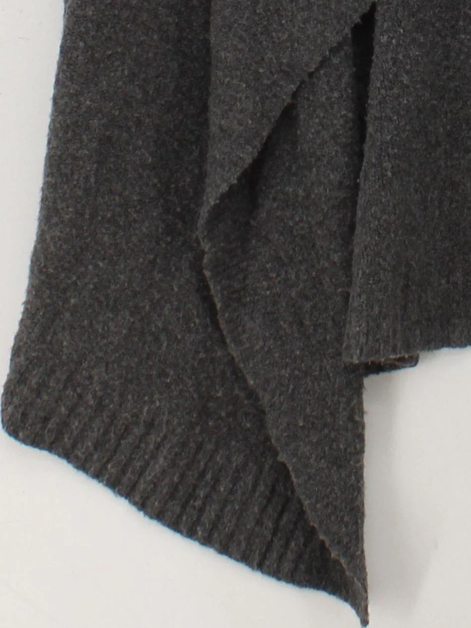 Abercrombie & Fitch Women's Cardigan M Grey Acrylic - Image 4