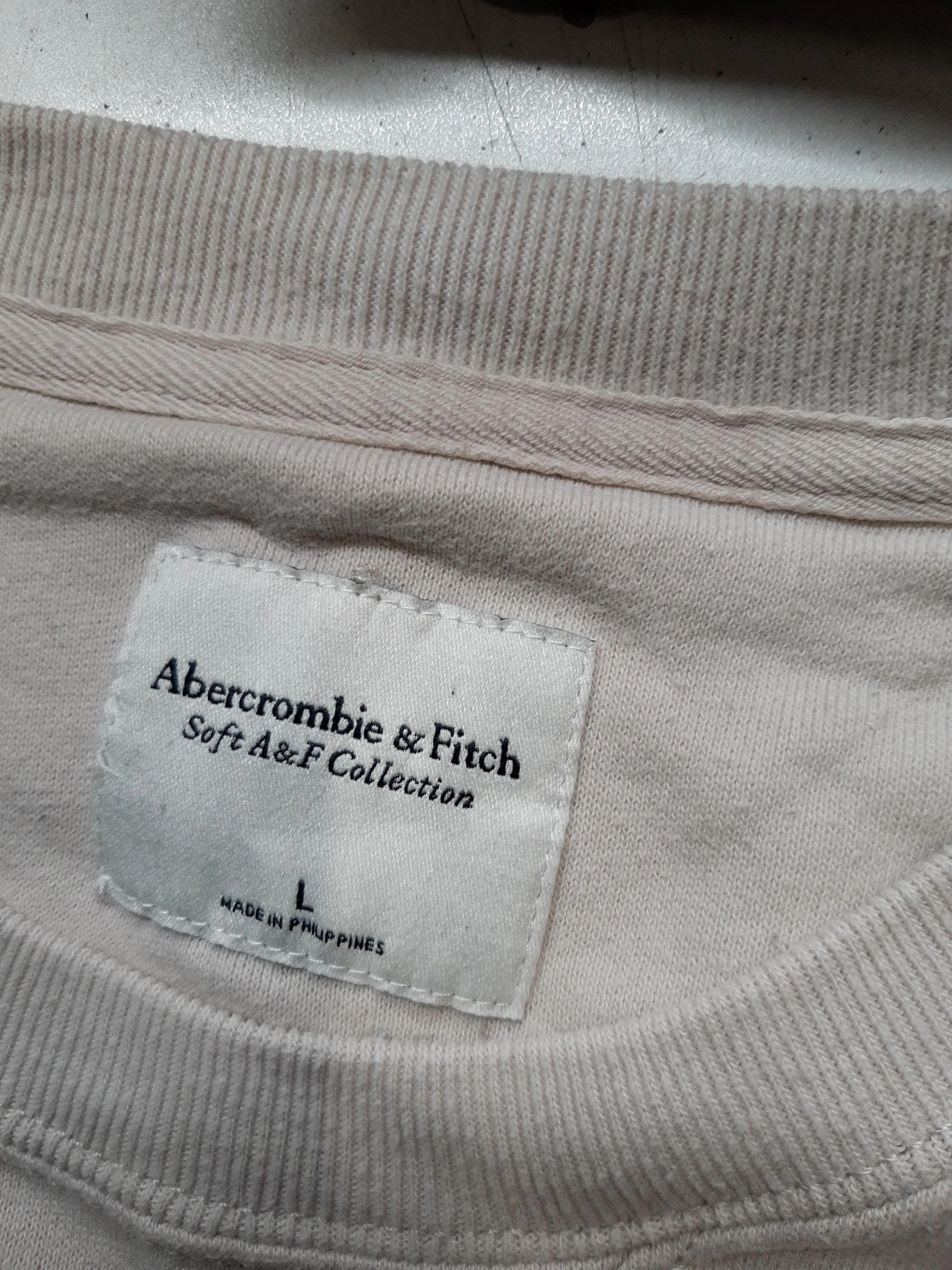 Abercrombie & Fitch Women's Hoodie L Cream Cotton with Polyester Pullover - Image 6