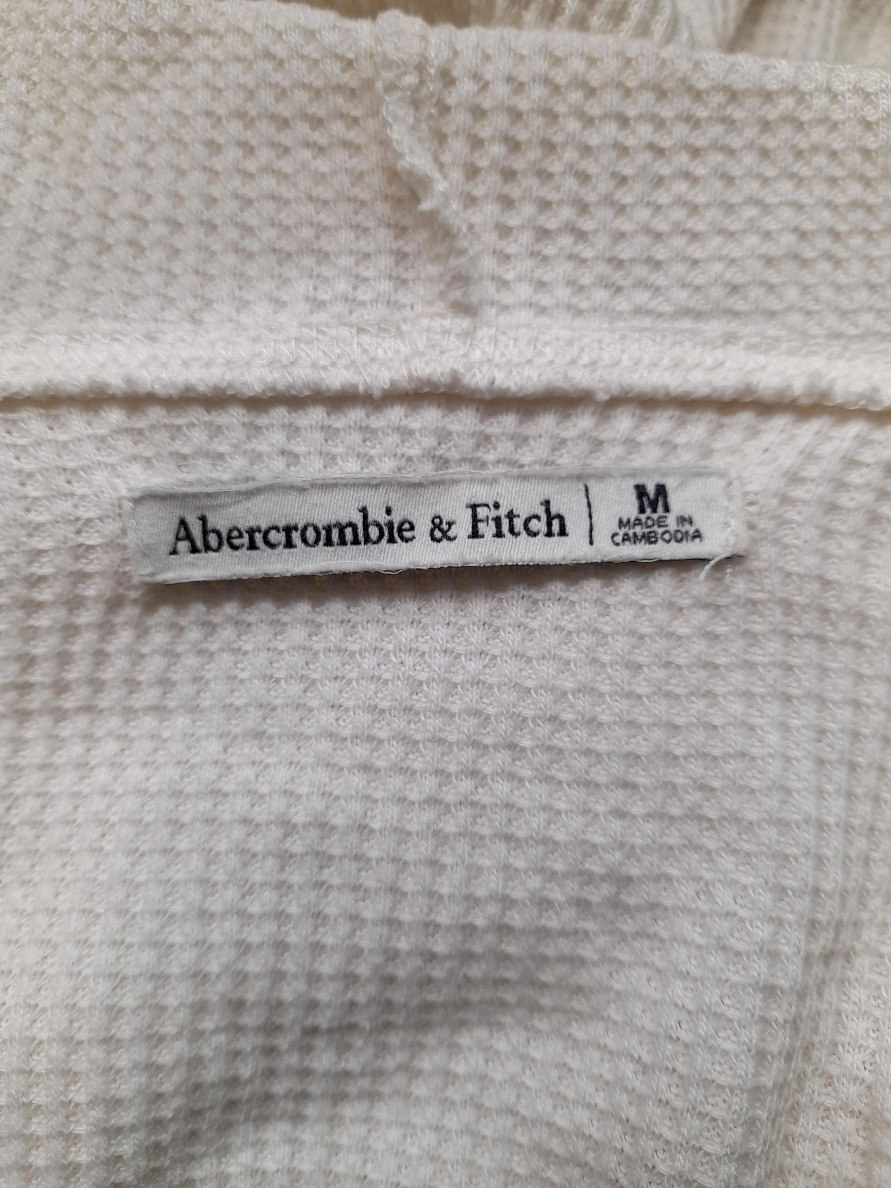 Abercrombie & Fitch Women's Hoodie M White Cotton with Polyester Pullover - Image 8
