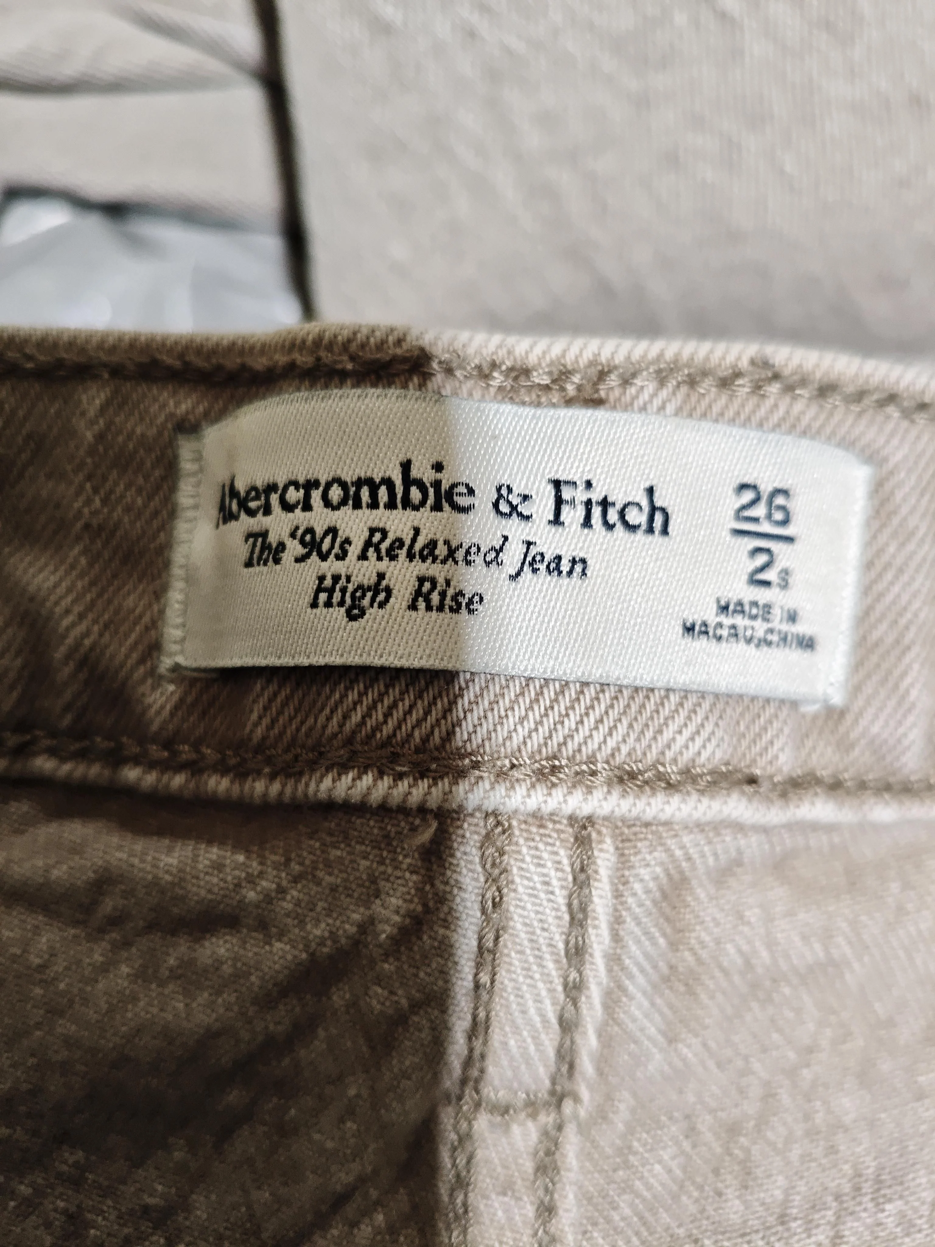 Abercrombie & Fitch Women's Jeans W 26 in Tan Cotton with Elastane Boyfriend - Image 5