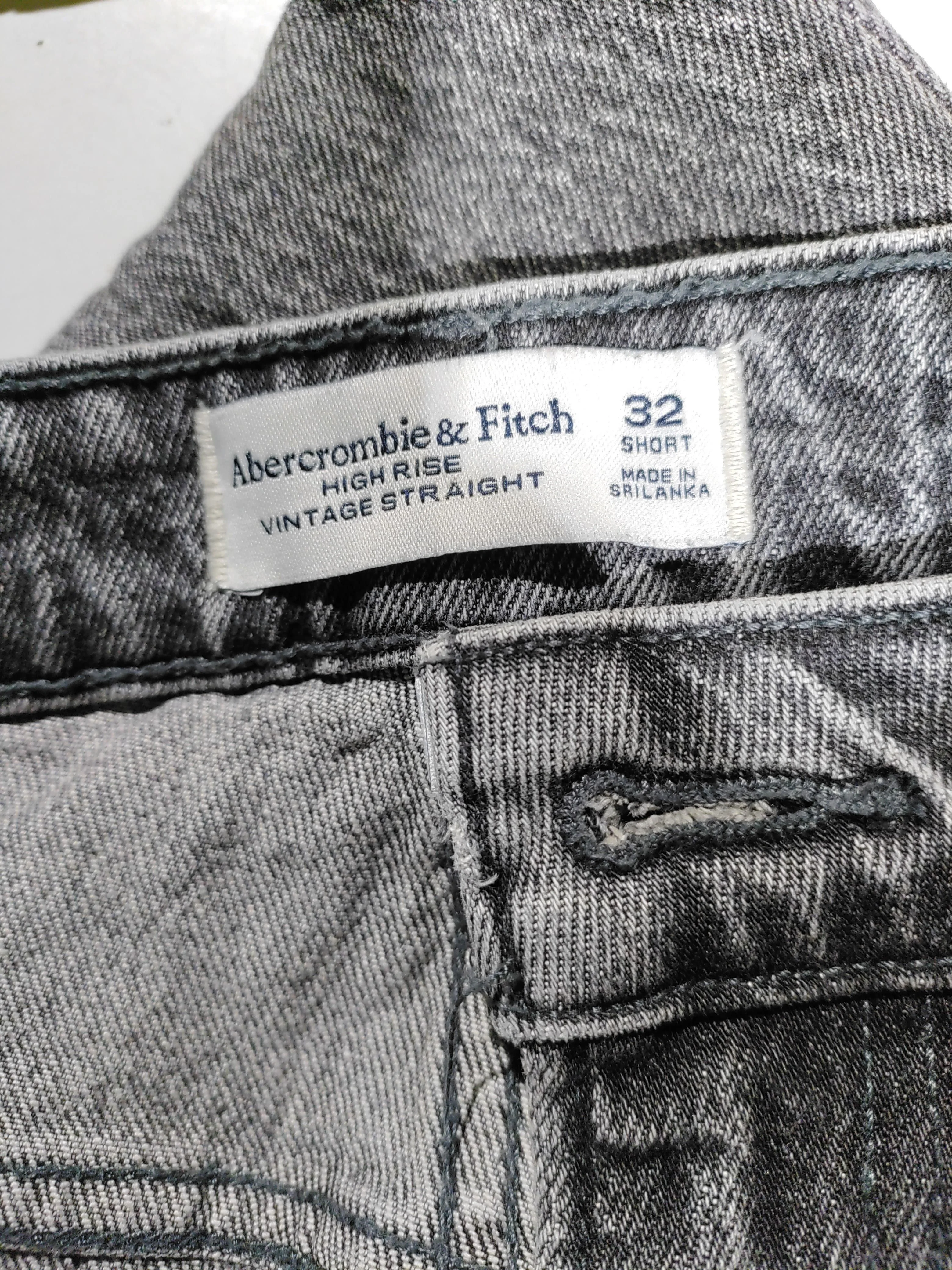 Abercrombie & Fitch Women's Jeans W 32 in Grey Cotton with Elastane Straight - Image 5