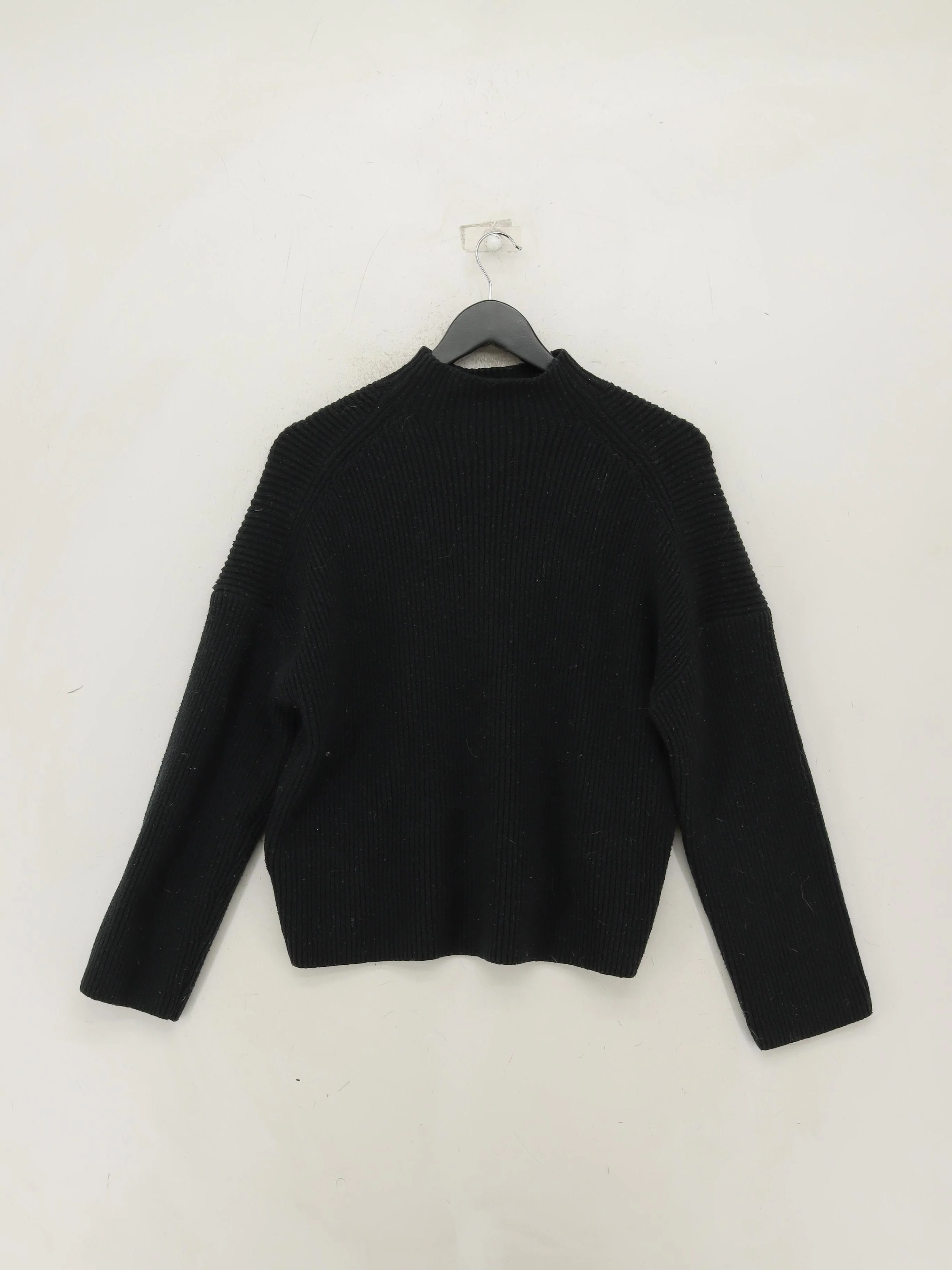 Abercrombie & Fitch Women's Jumper S Black Polyester with Acrylic, Wool Pullover - Image 2