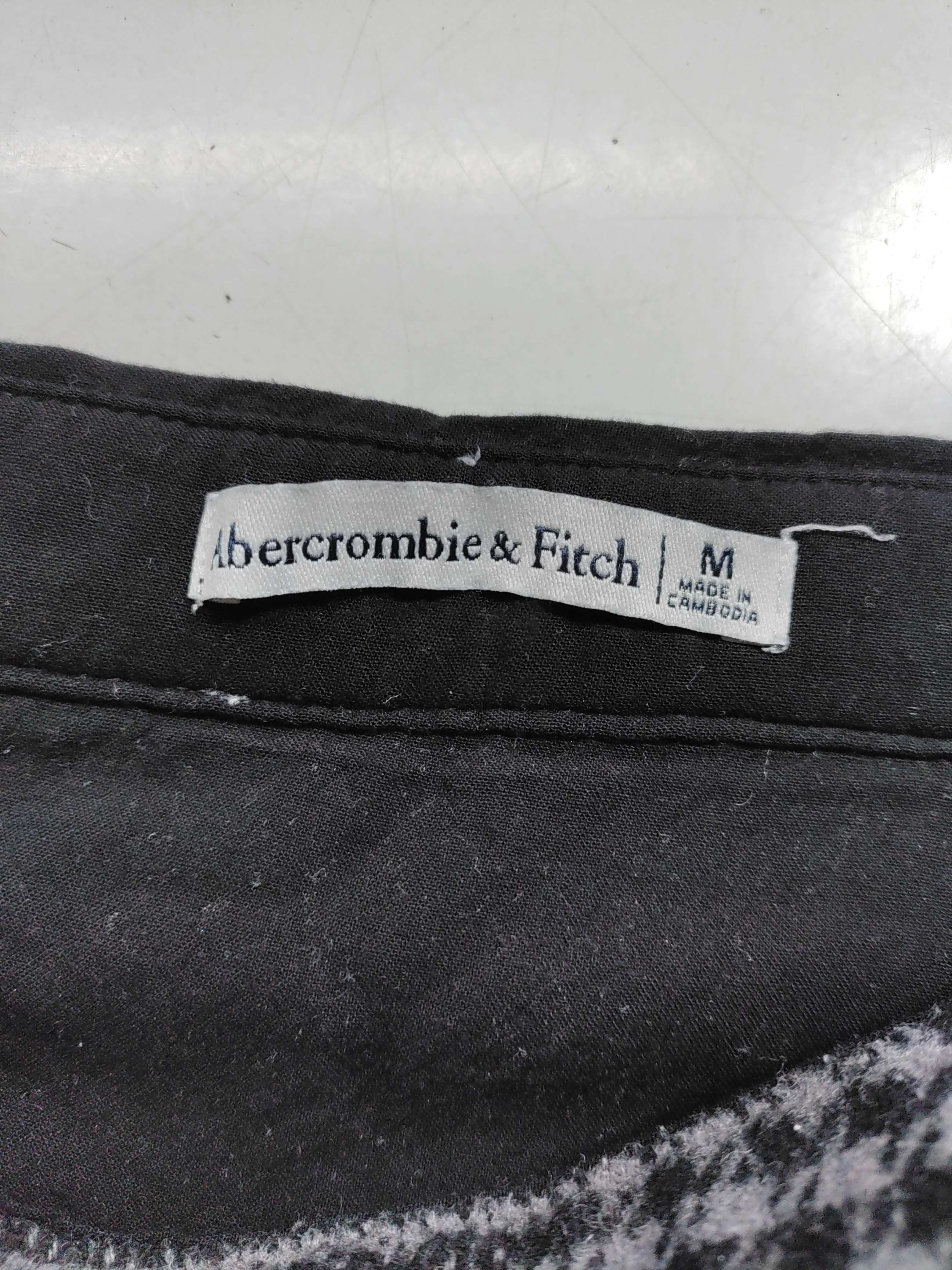 Abercrombie & Fitch Women's Mini Skirt M Grey Polyester - Image 5
