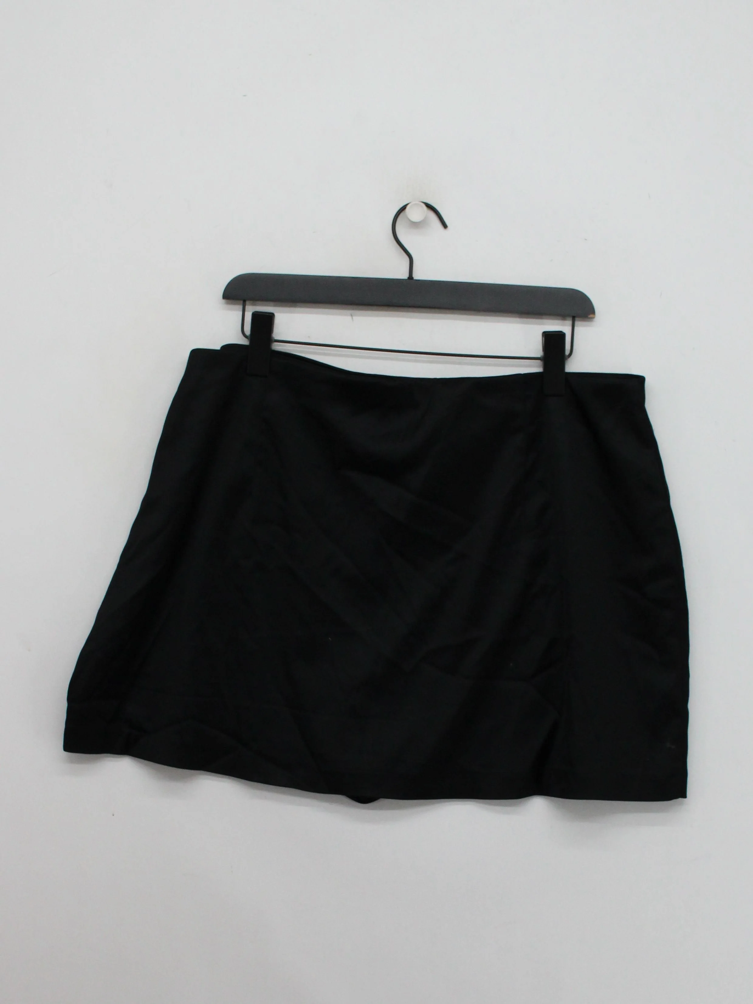 Abercrombie & Fitch Women's Mini Skirt XL Black Acetate - Image 2
