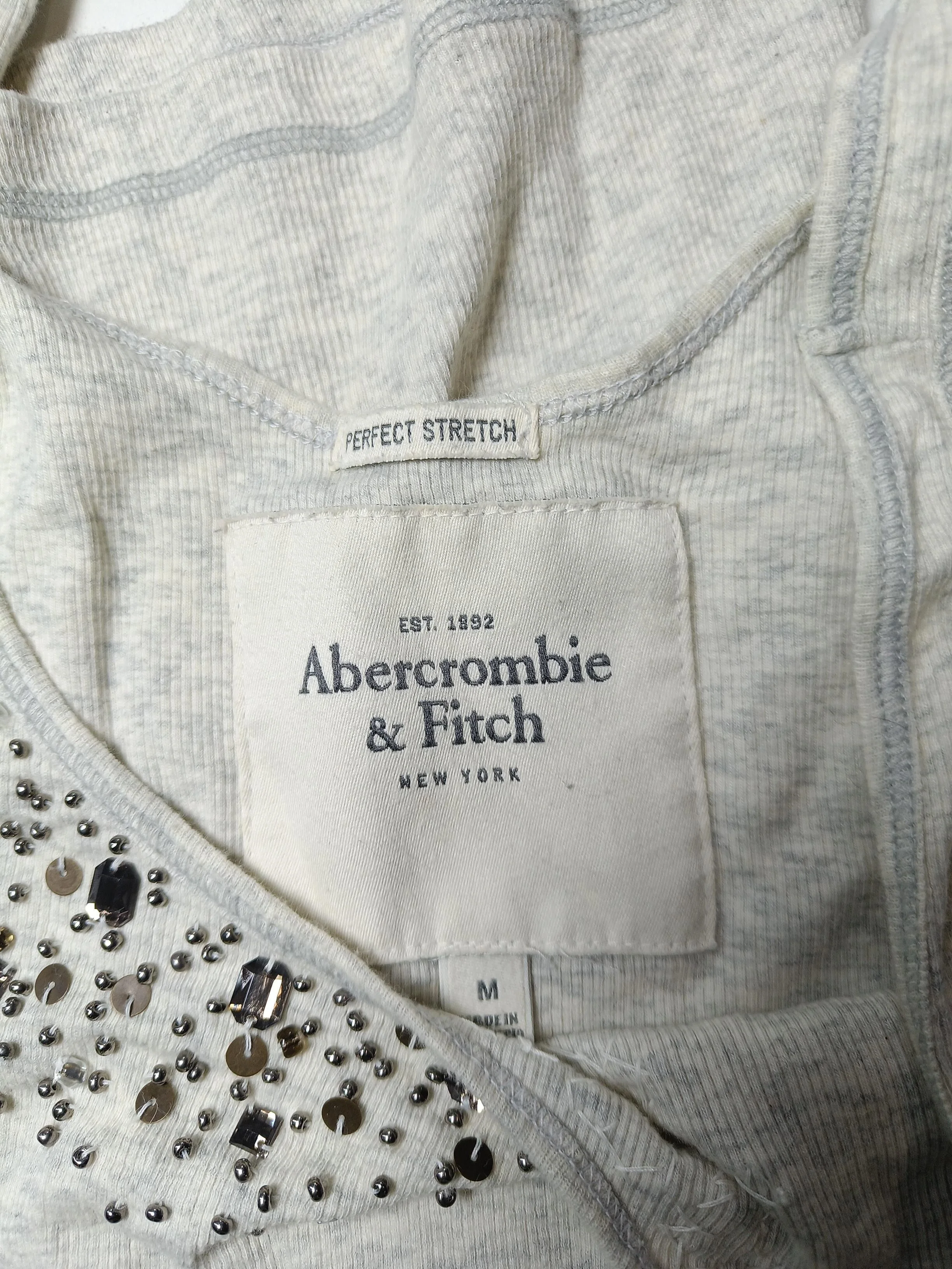 Abercrombie & Fitch Women's T-Shirt M Grey Cotton with Elastane Basic - Image 5