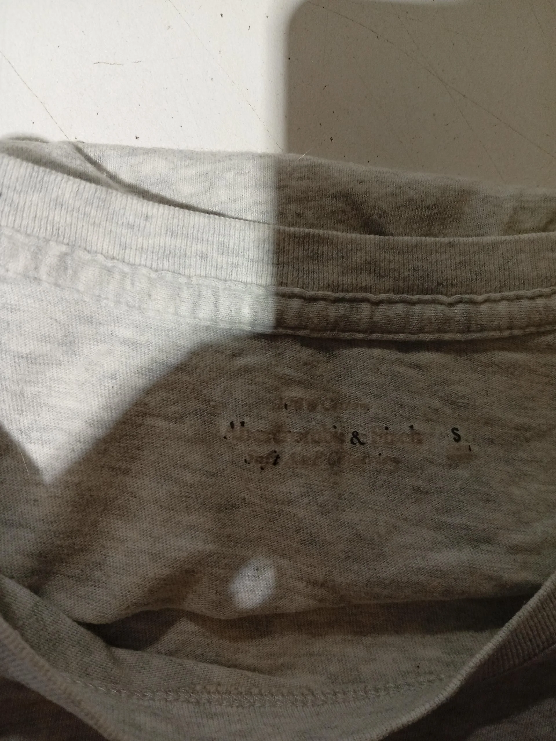 Abercrombie & Fitch Women's T-Shirt S Grey 100% Cotton Basic - Image 5