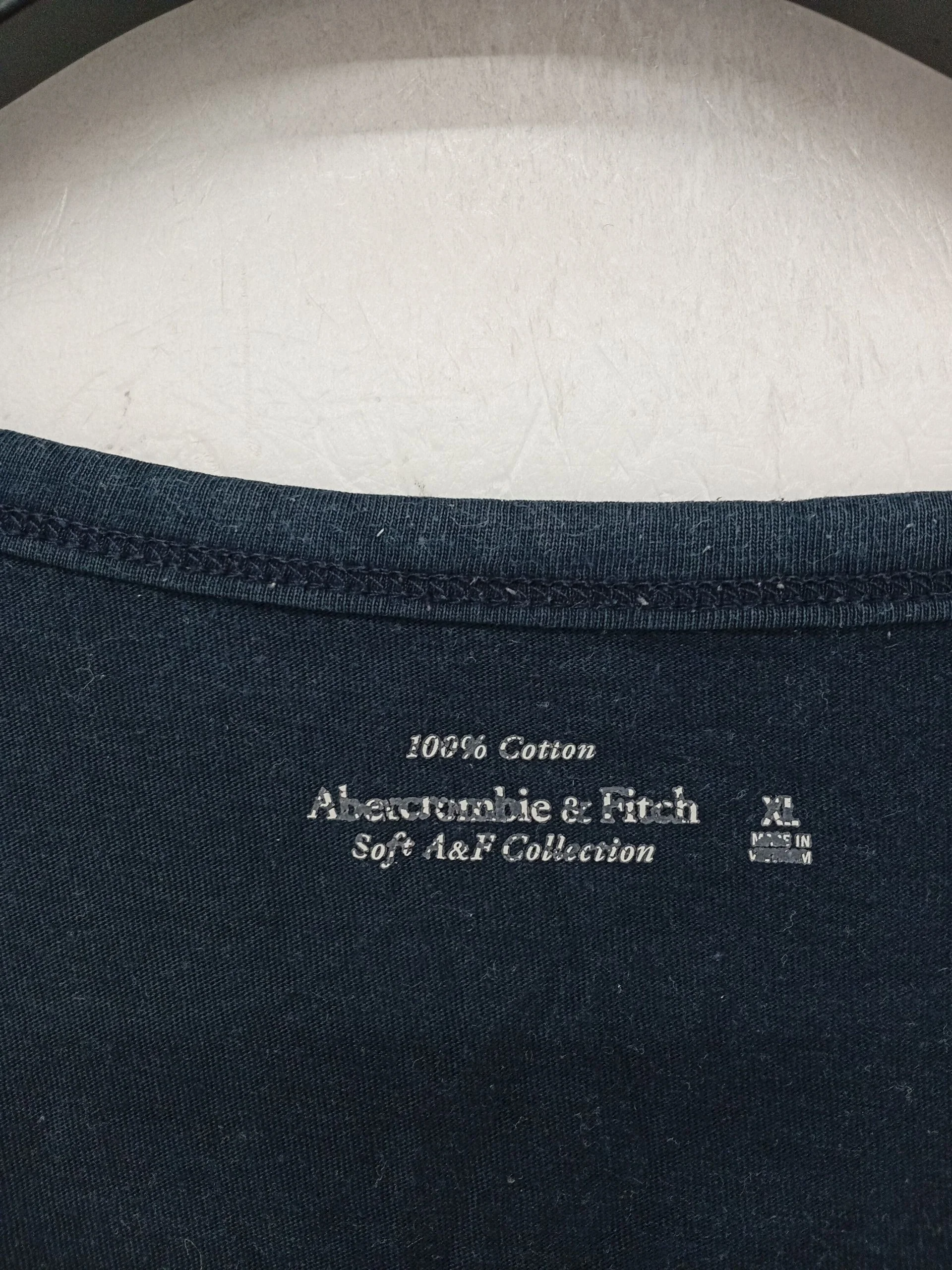 Abercrombie & Fitch Women's T-Shirt XL Blue 100% Cotton Basic - Image 6