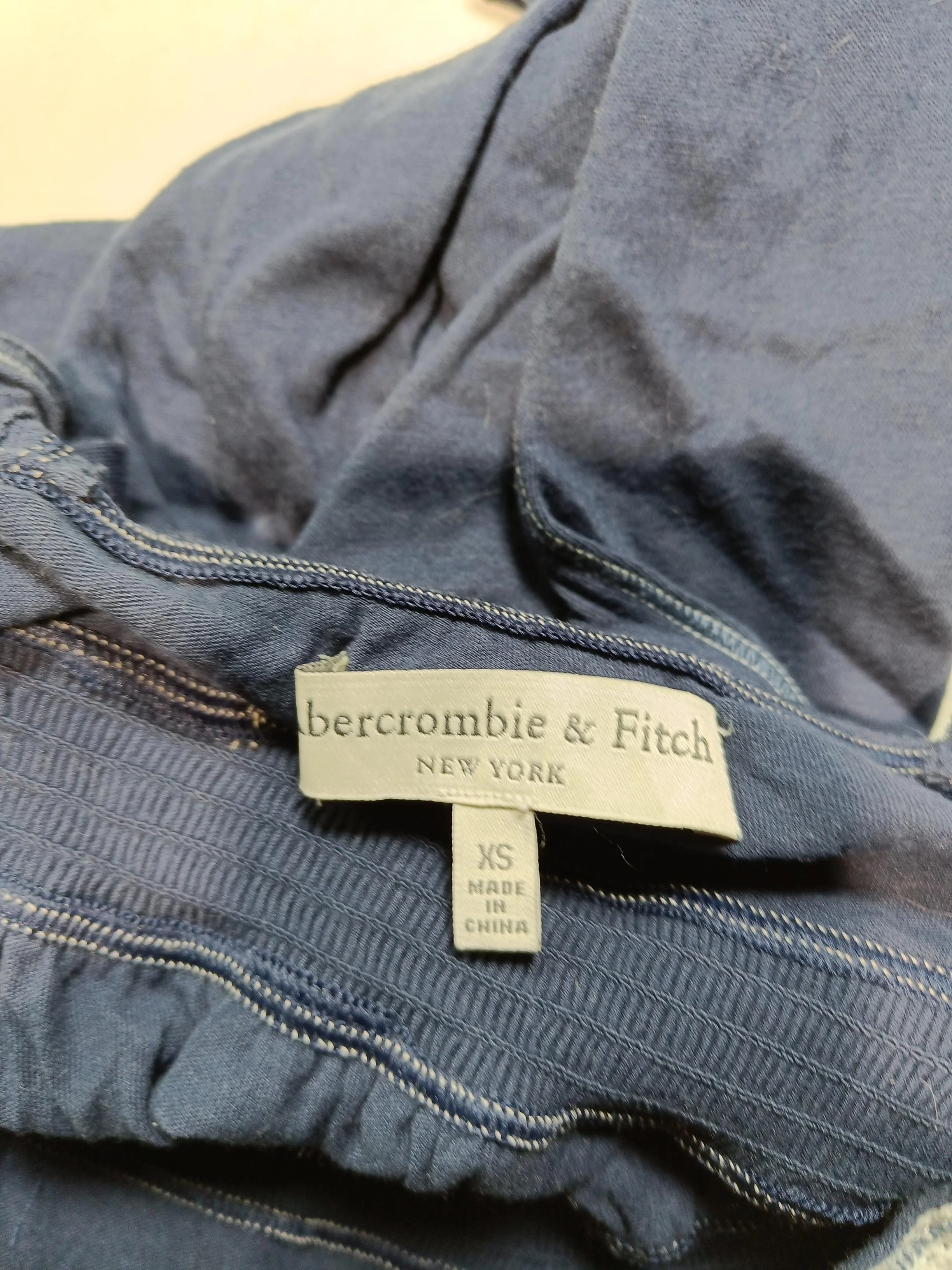 Abercrombie & Fitch Women's T-Shirt XS Blue Cotton with Polyester Camisole - Image 5