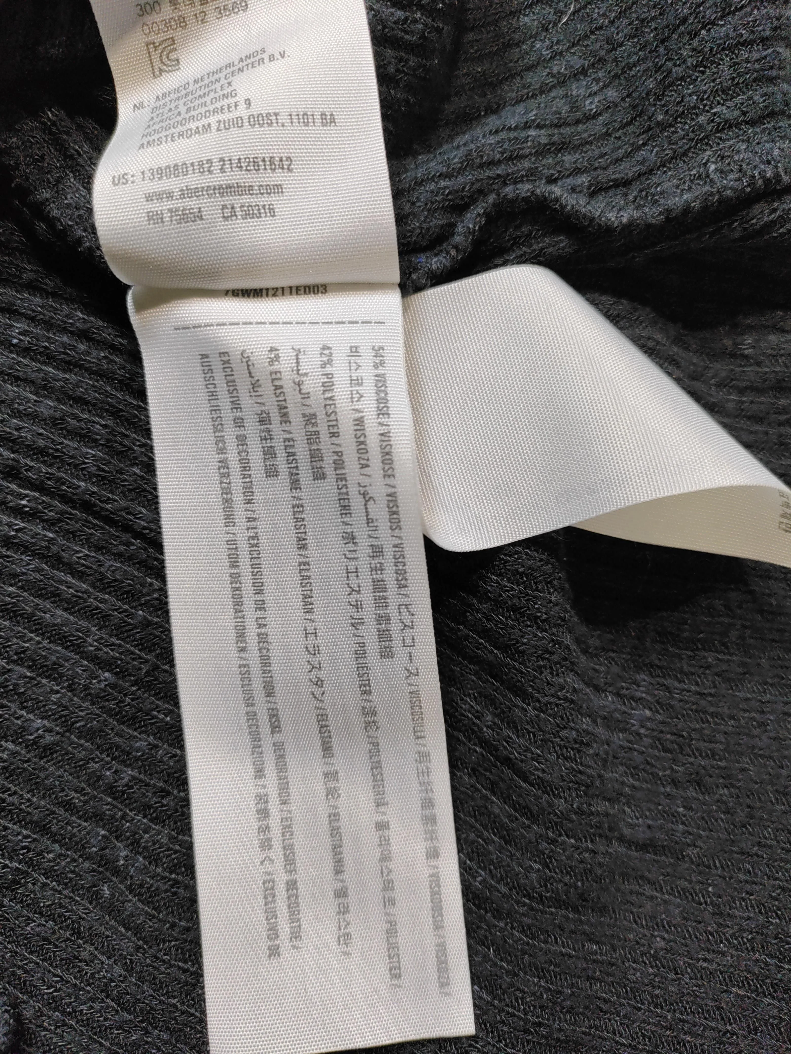 Abercrombie & Fitch Women's Top M Black Viscose with Polyester, Elastane Basic - Image 6