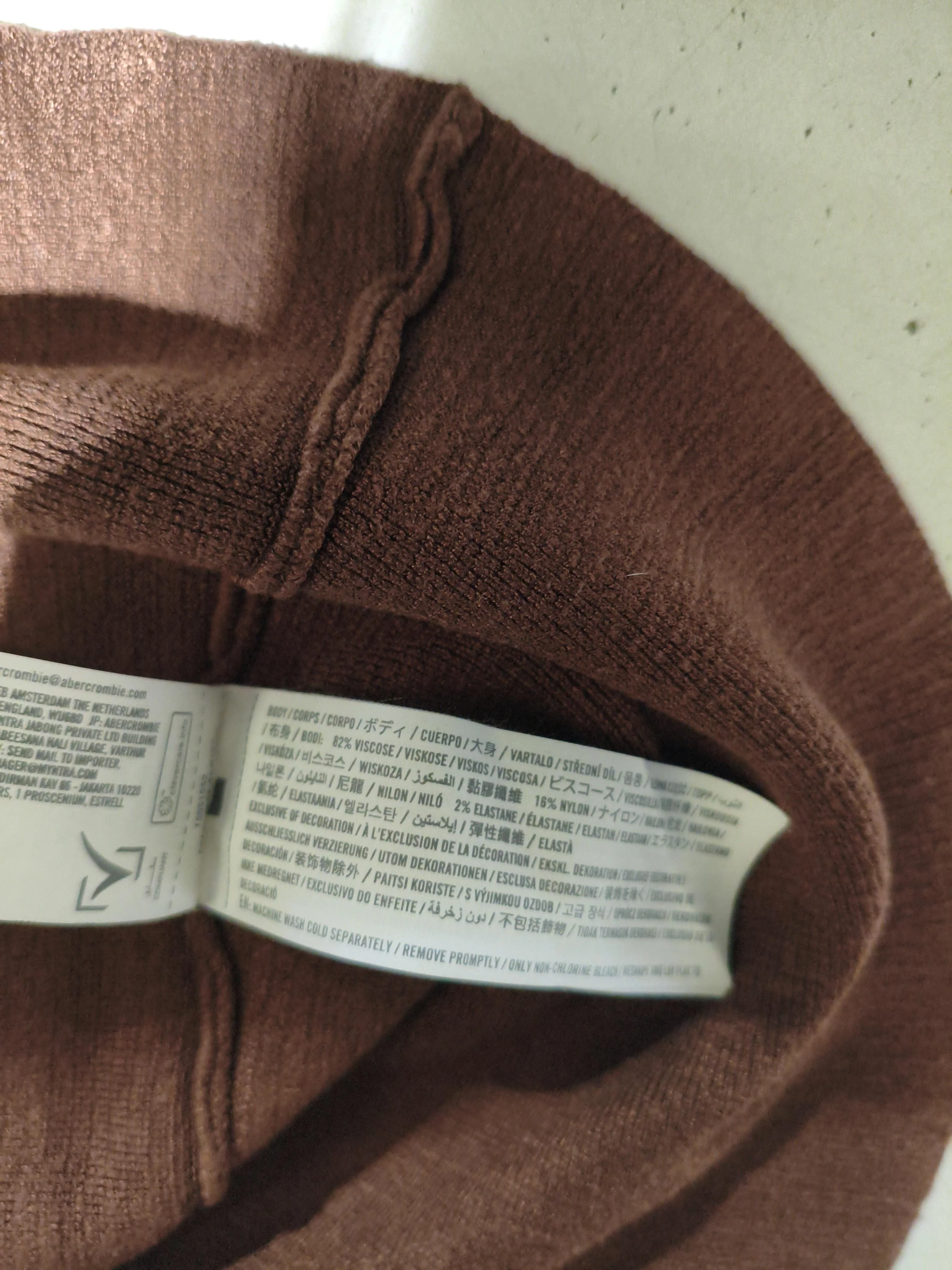 Abercrombie & Fitch Women's Top M Brown Viscose with Nylon, Elastane Basic - Image 6