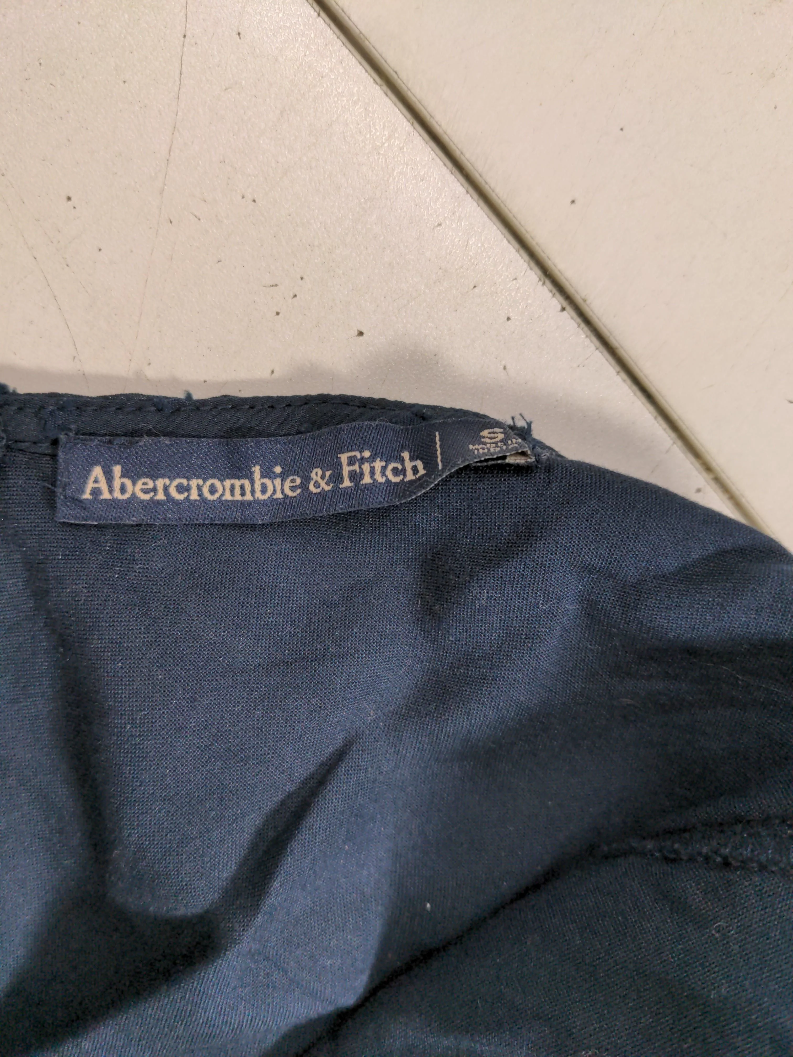 Abercrombie & Fitch Women's Top S Blue Polyester with Viscose Basic - Image 5