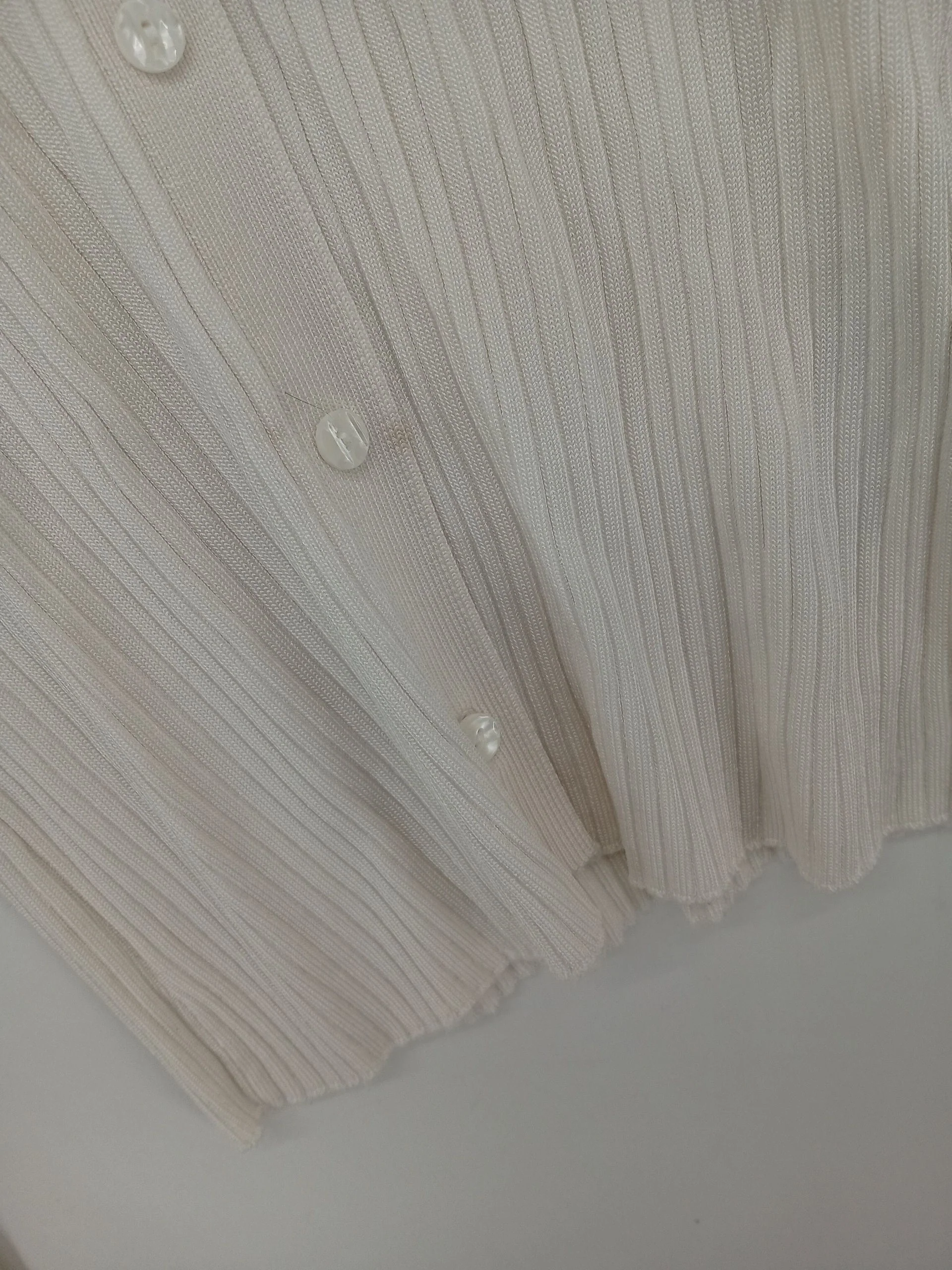 Abercrombie & Fitch Women's Top S Cream Viscose with Nylon Basic - Image 5