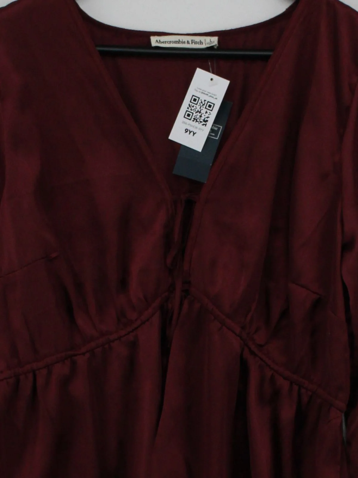 Abercrombie & Fitch Women's Top UK 12 Red 100% Polyester Basic - Image 3
