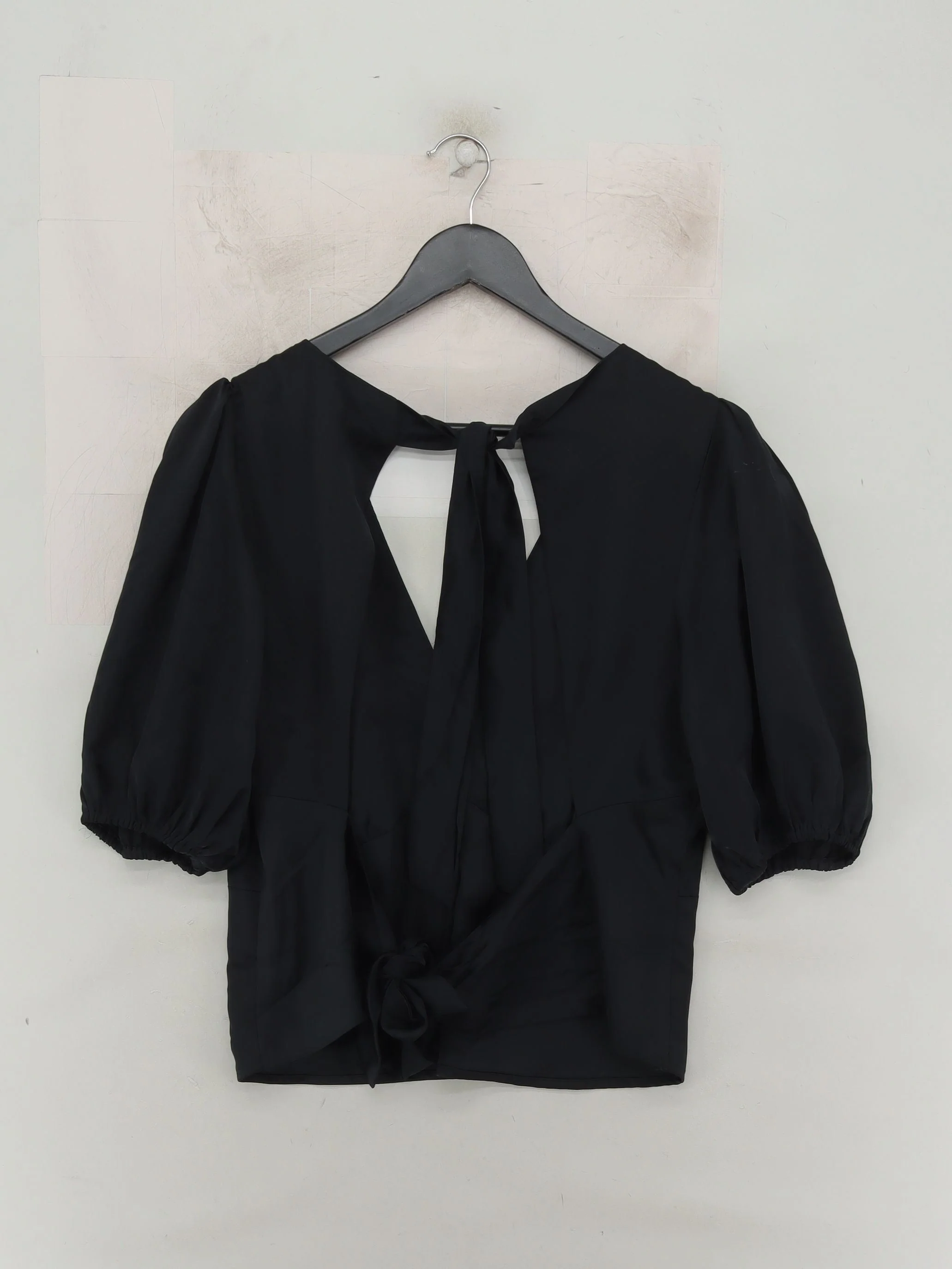 Abercrombie & Fitch Women's Top XL Black 100% Polyester Basic - Image 2