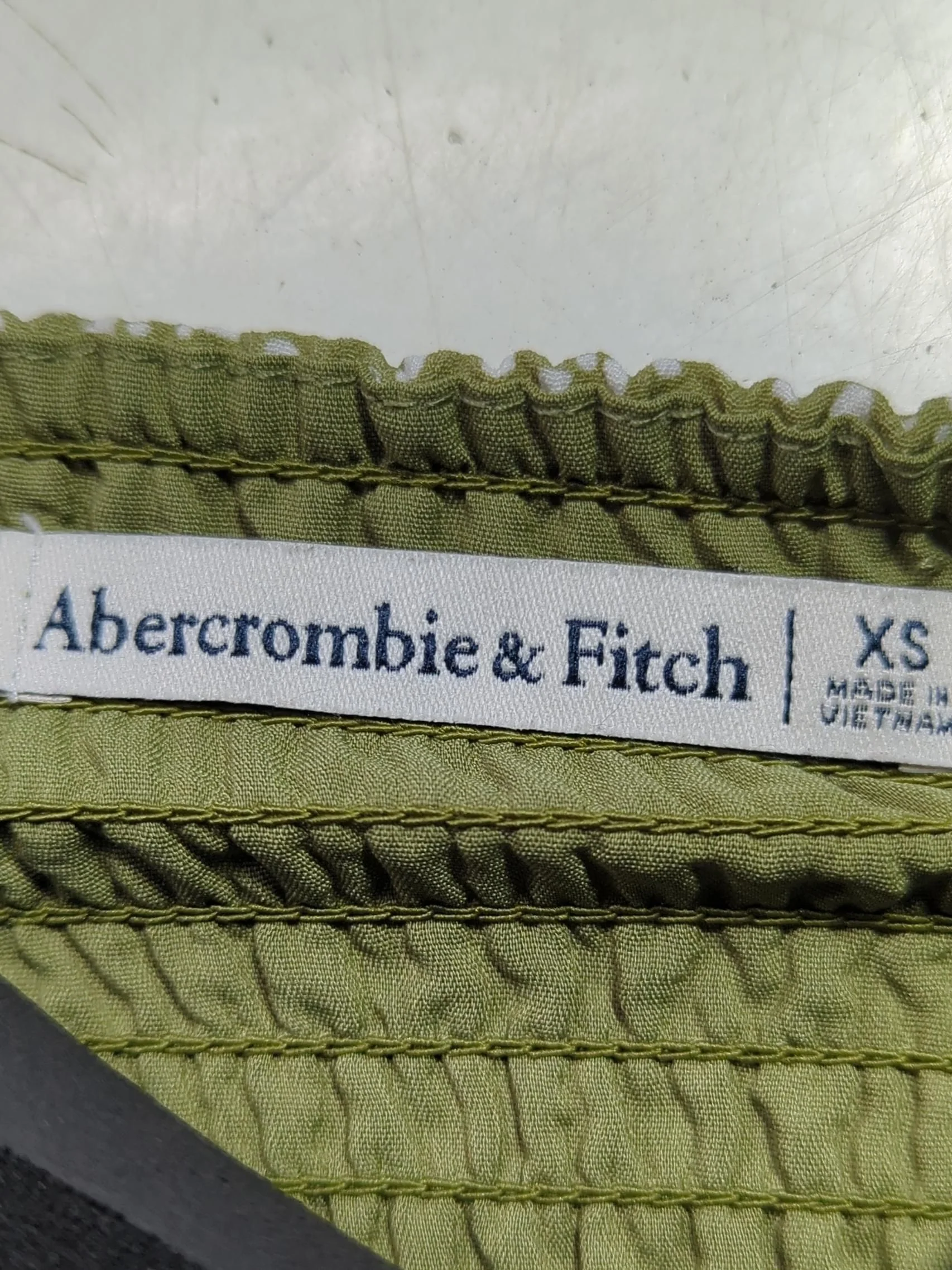 Abercrombie & Fitch Women's Top XS Green Polyester with Elastane Cropped - Image 5