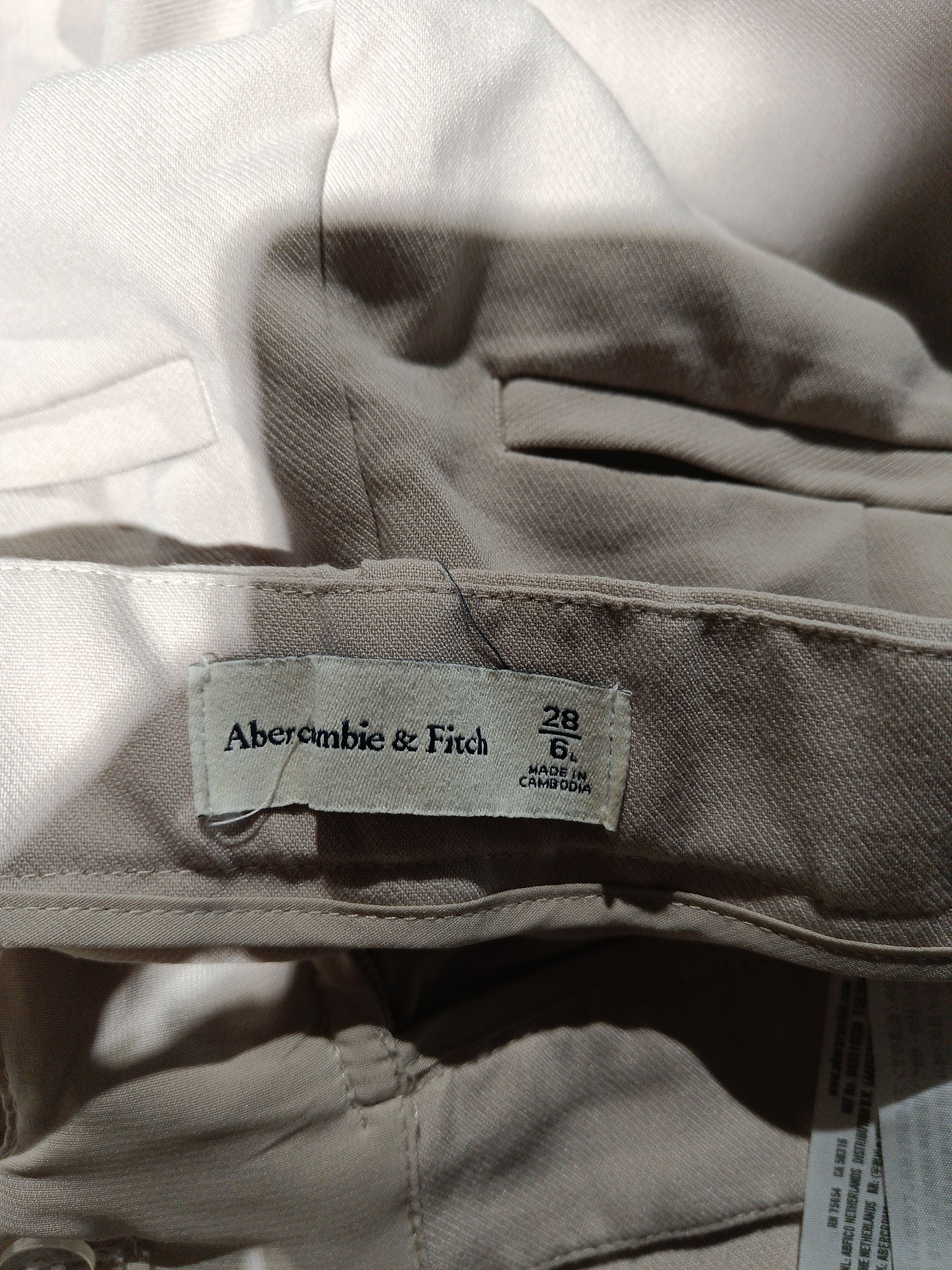 Abercrombie & Fitch Women's Trousers W 28 in Tan Polyester - Image 5