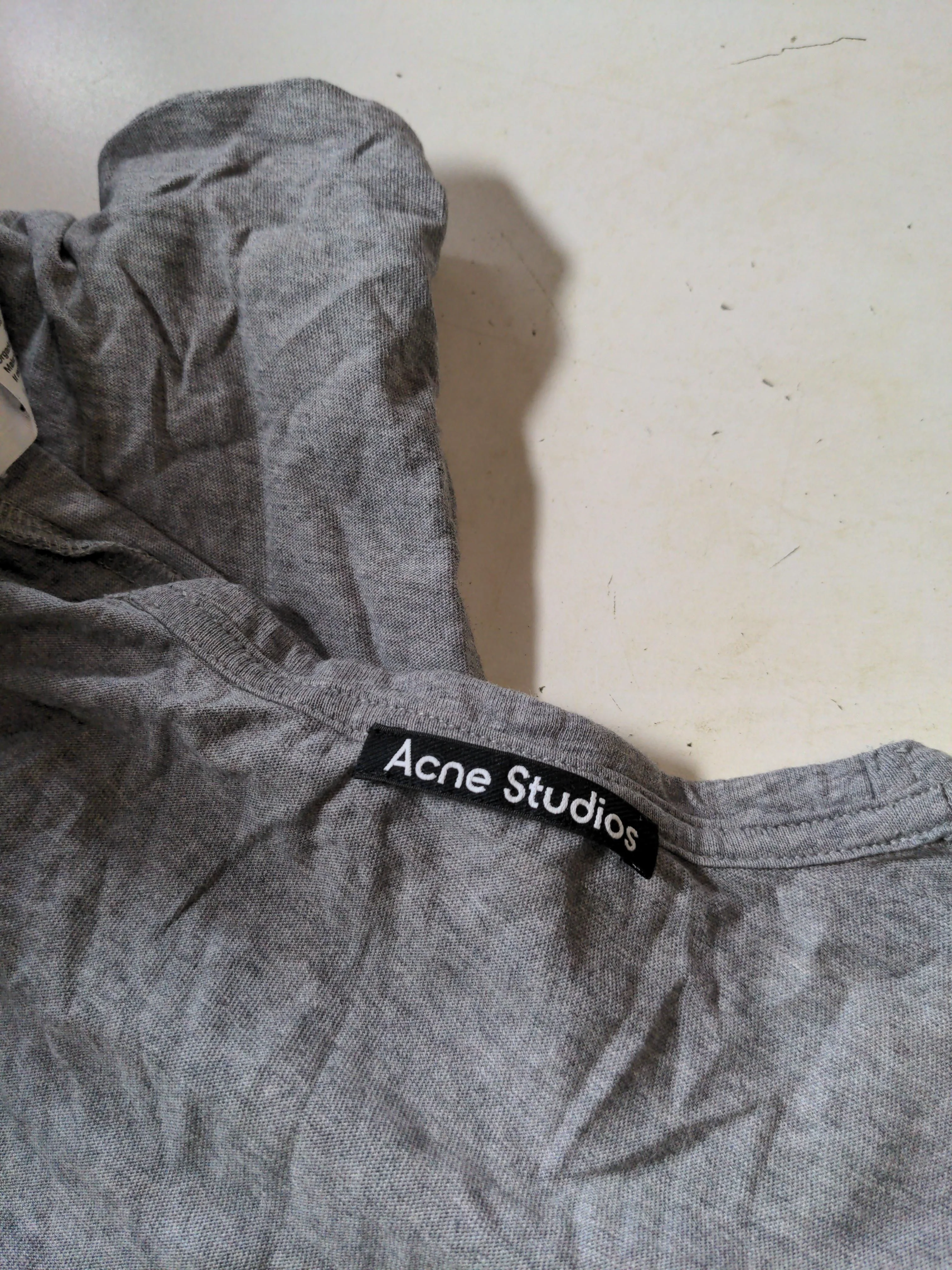 Acne Studios Men's T-Shirt S Grey 100% Cotton Basic - Image 5