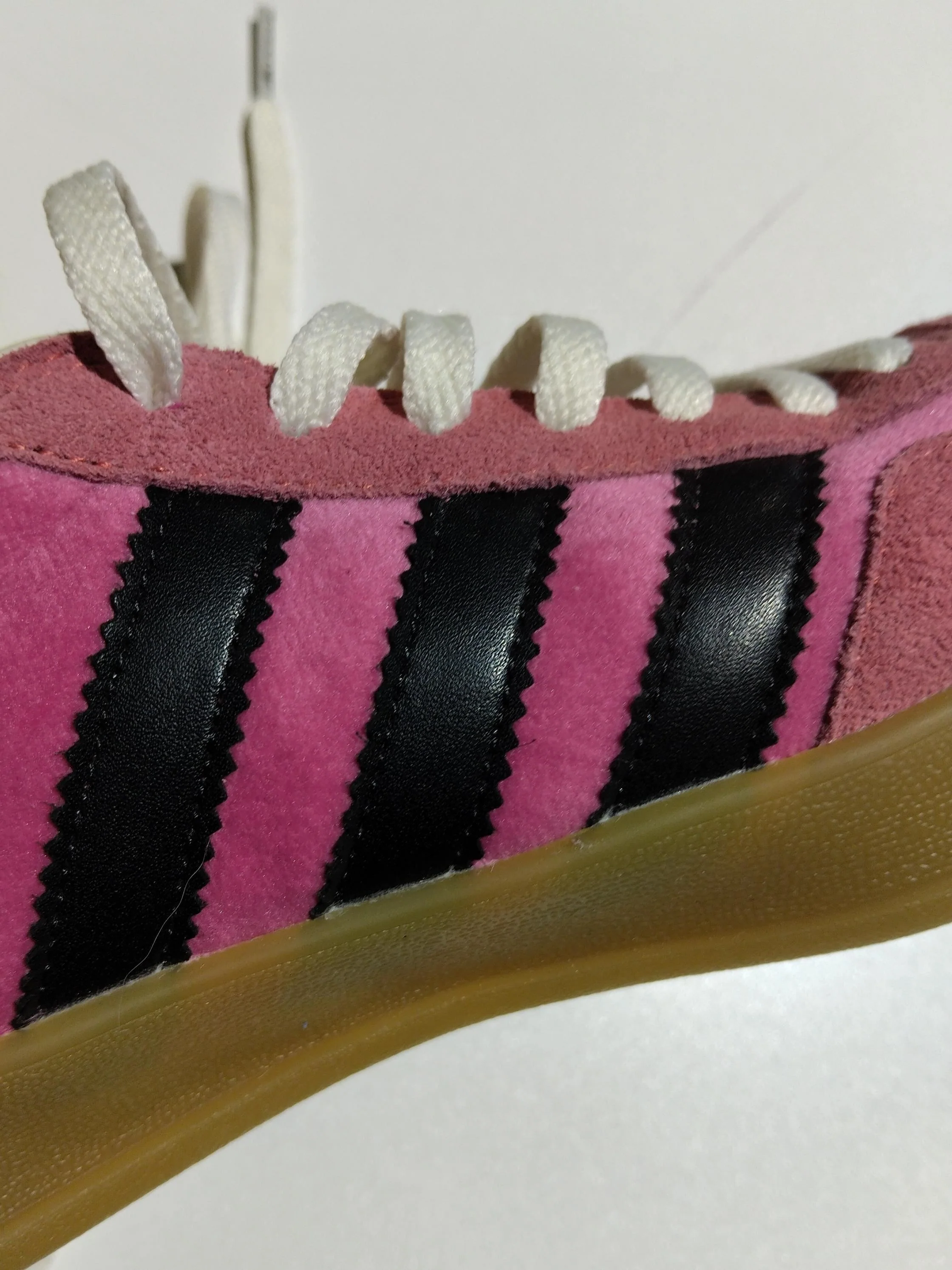 Adidas GAZELLE Women's Trainers EU39 in Pink - Image 8