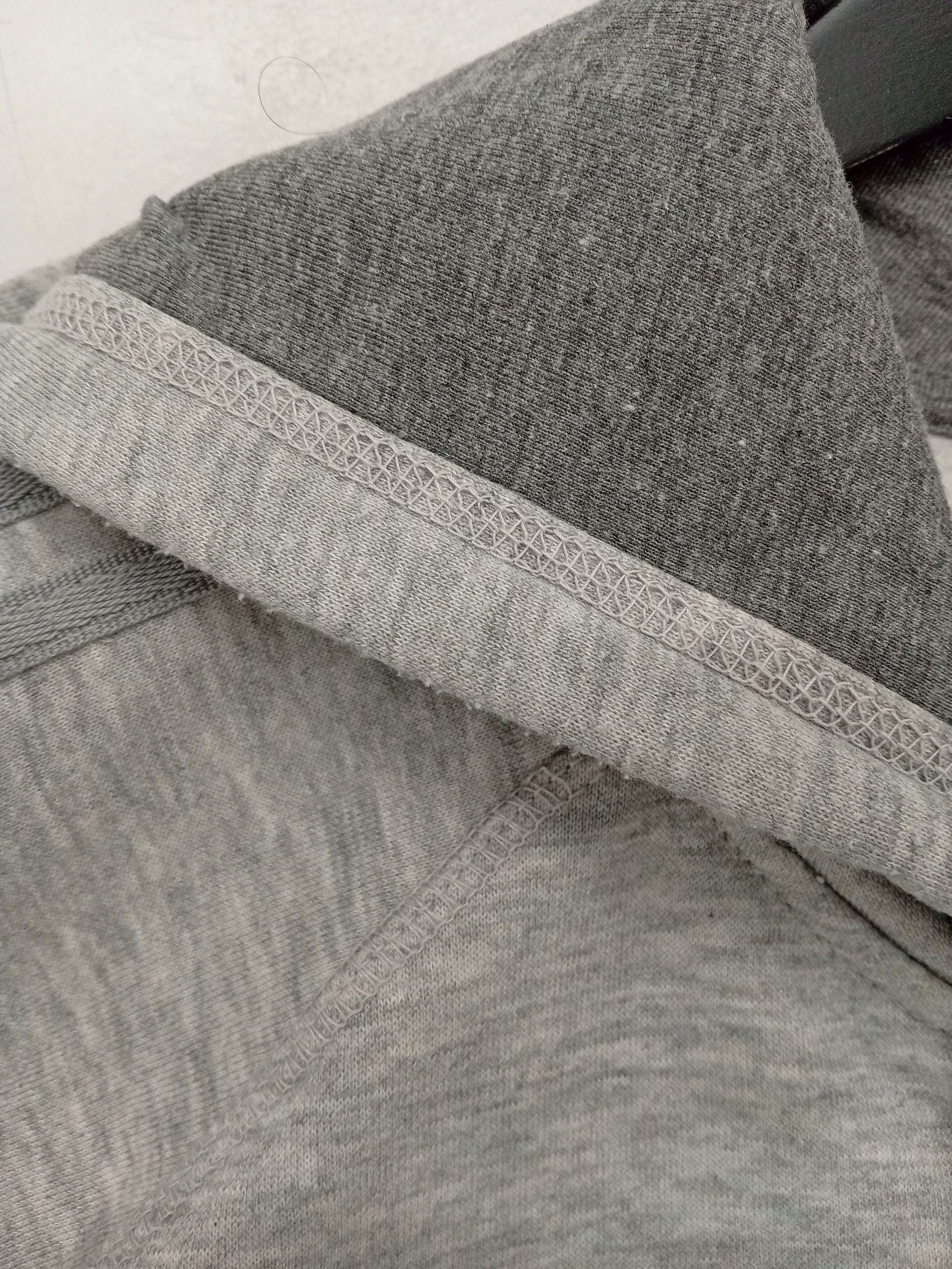 Adidas Men's Hoodie M Grey Graphic Cotton with Elastane Pullover - Image 5