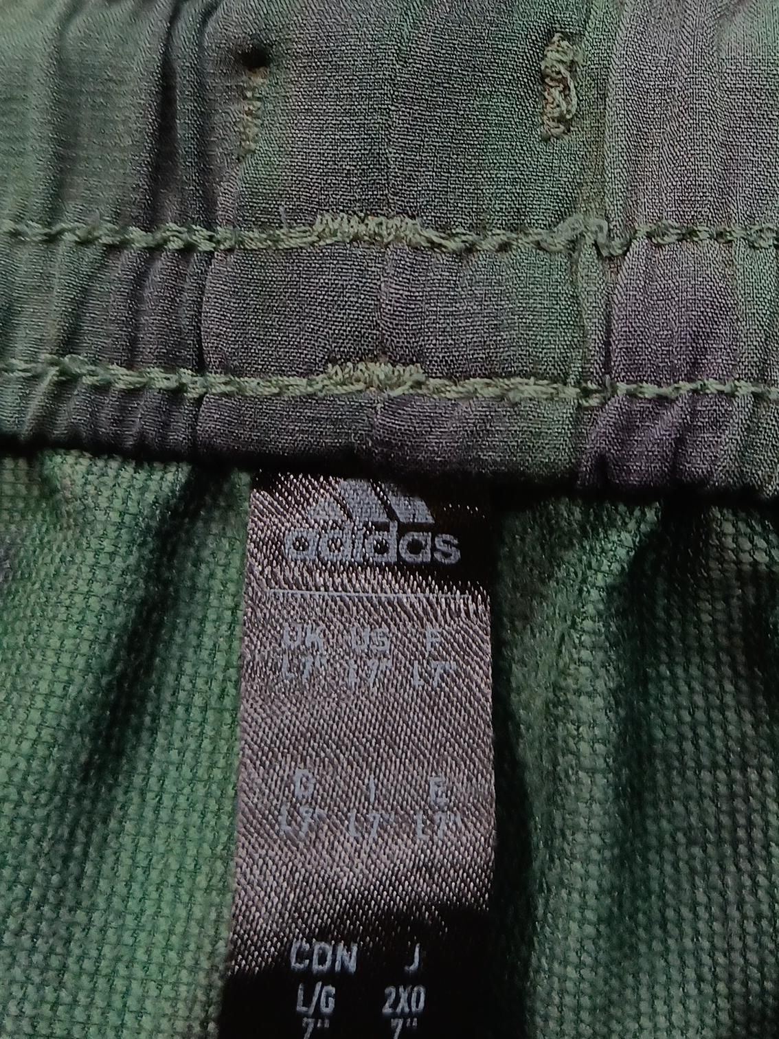 Adidas Men's Shorts L Green Polyester with Spandex Sweat - Image 5