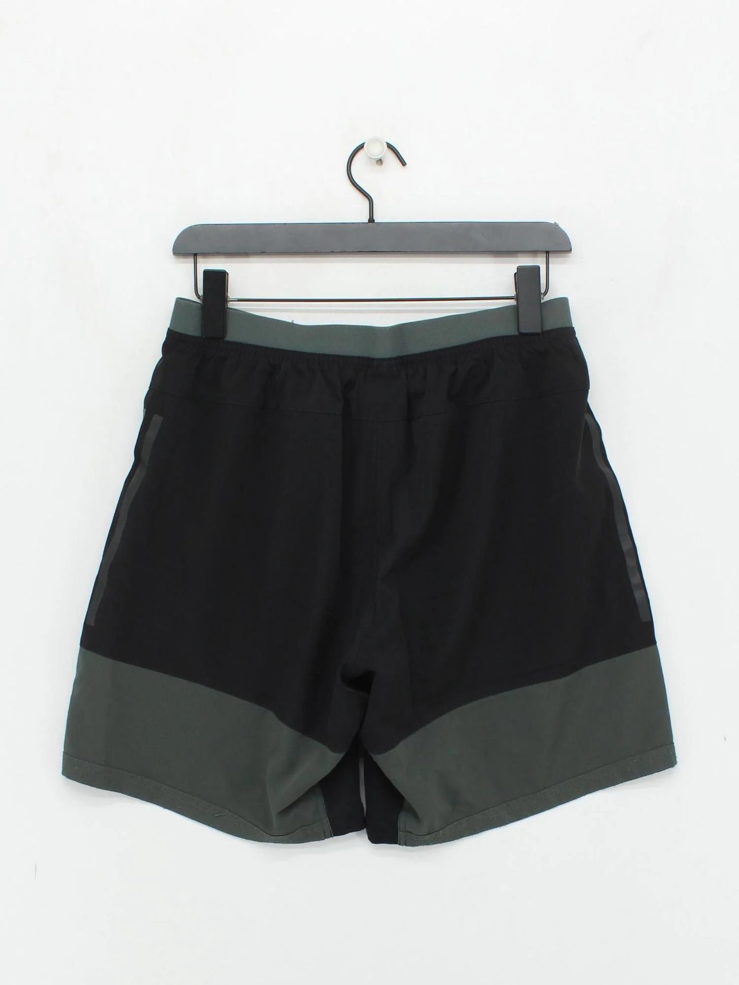 Adidas Men's Shorts M Black 100% Polyester Sweat - Image 2