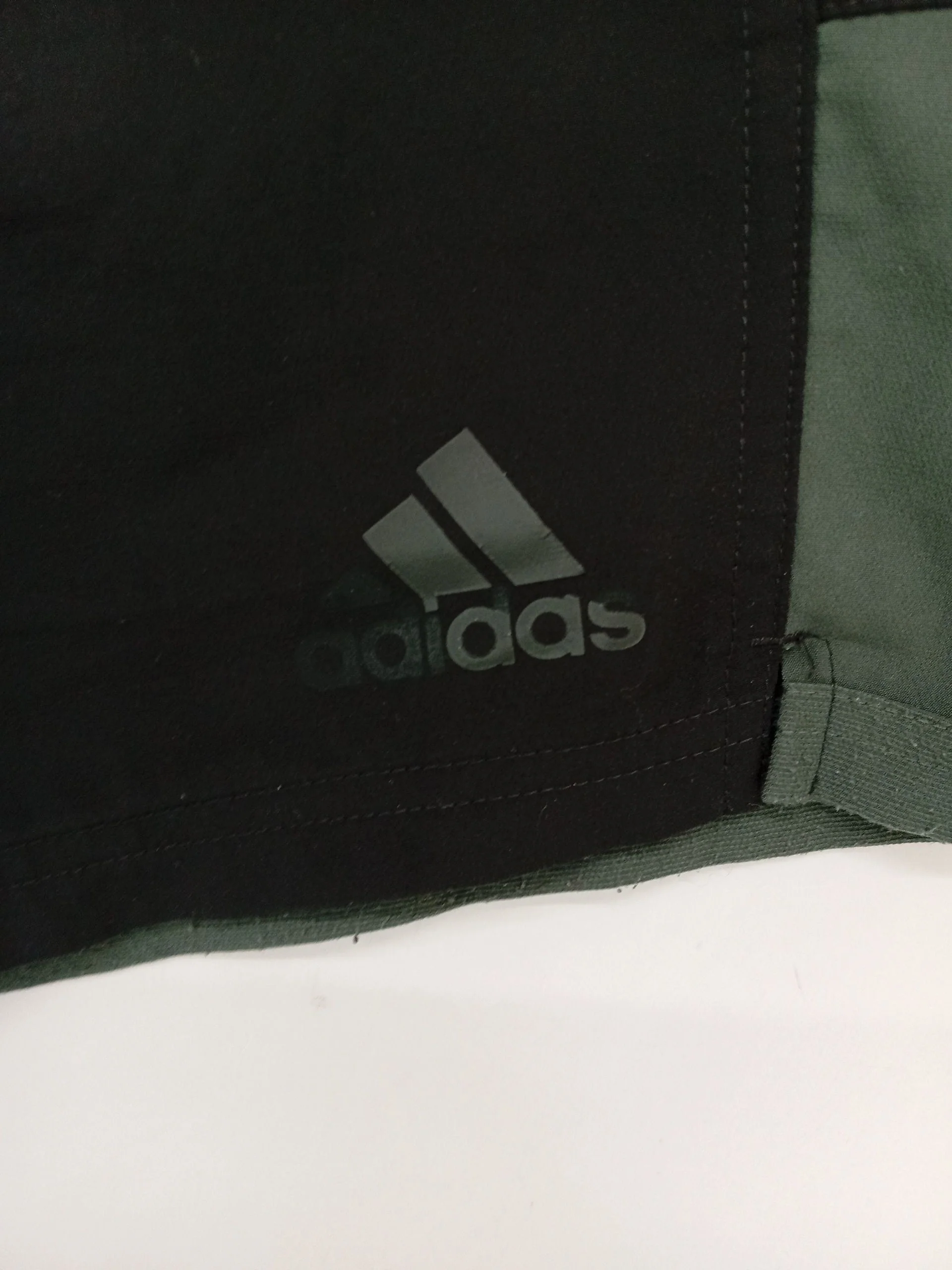 Adidas Men's Shorts M Black 100% Polyester Sweat - Image 5