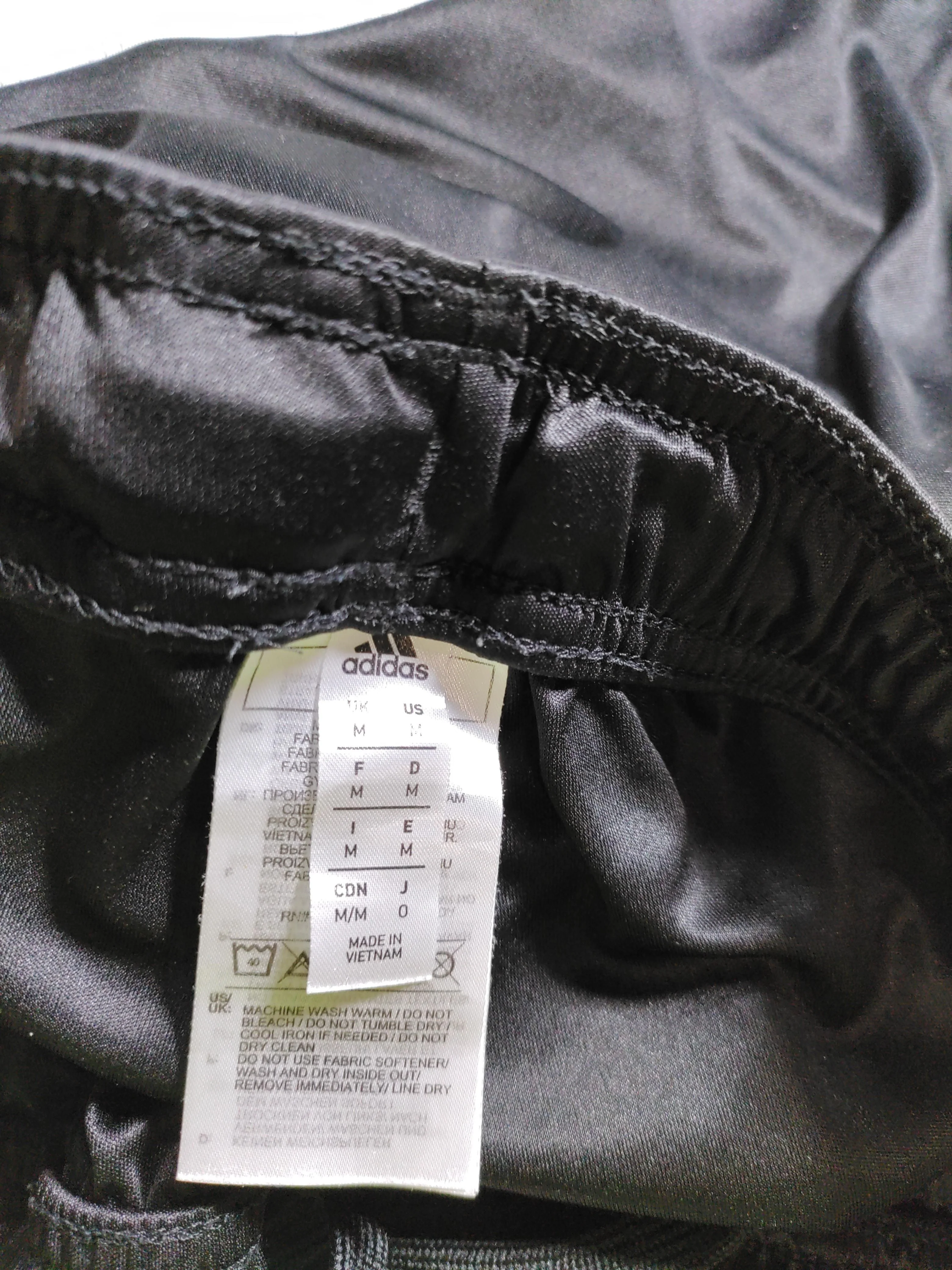 Adidas Men's Shorts M Black 100% Polyester Sweat - Image 5