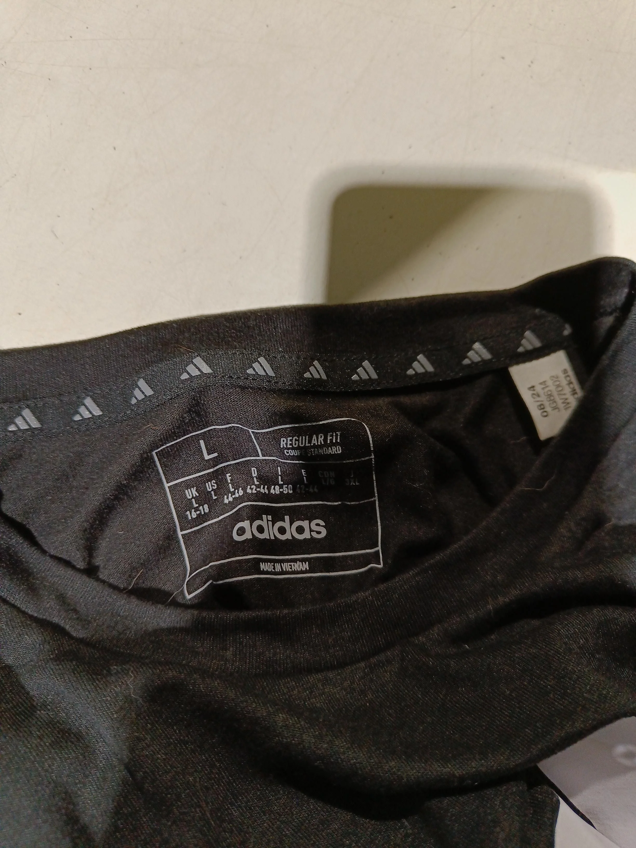 Adidas Men's T-Shirt L Black Graphic Polyester with Viscose Round Neck Basic - Image 5