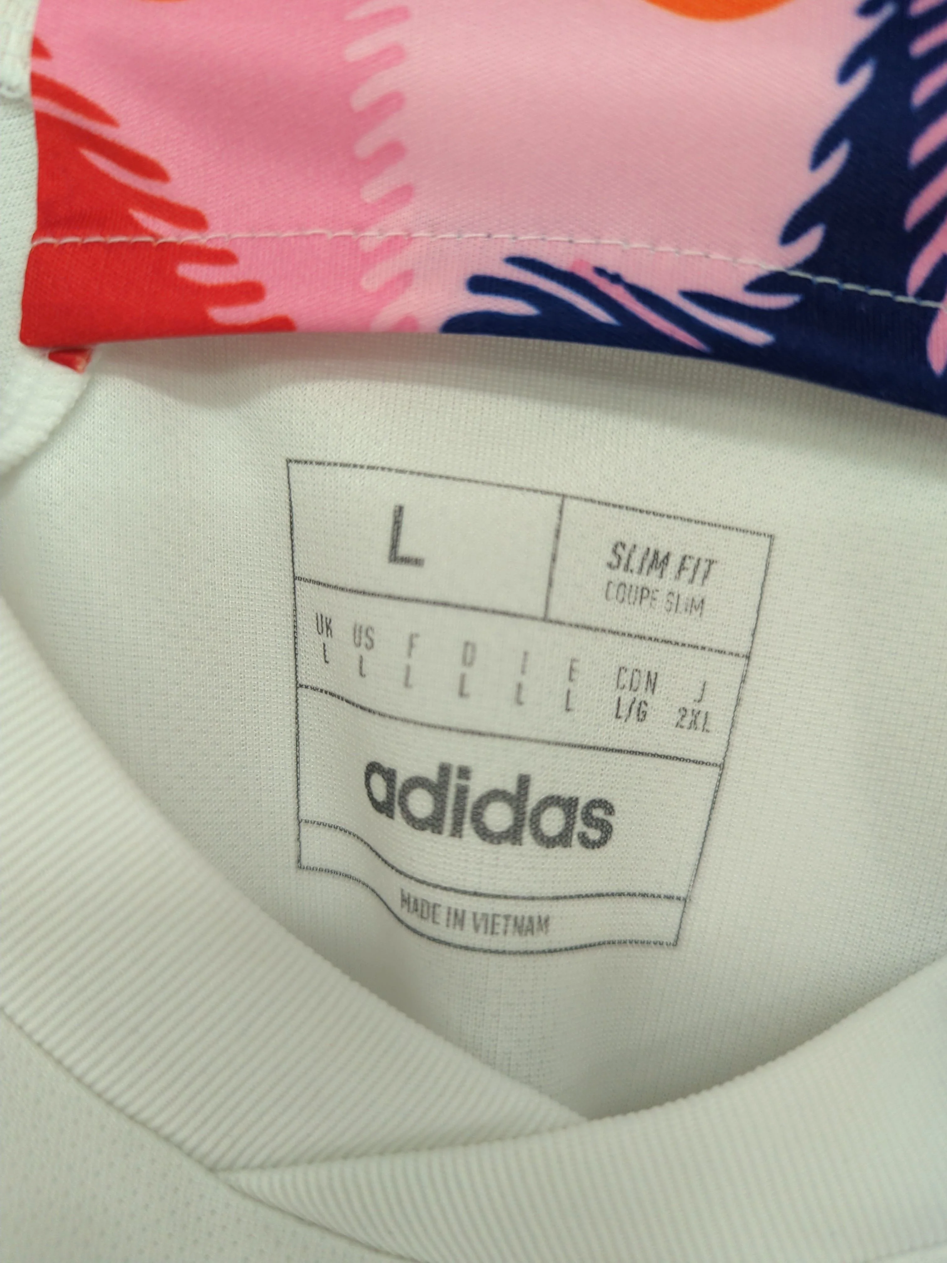 Adidas Men's T-Shirt L White 100% Polyester Crew Neck Basic New with tags - Image 5