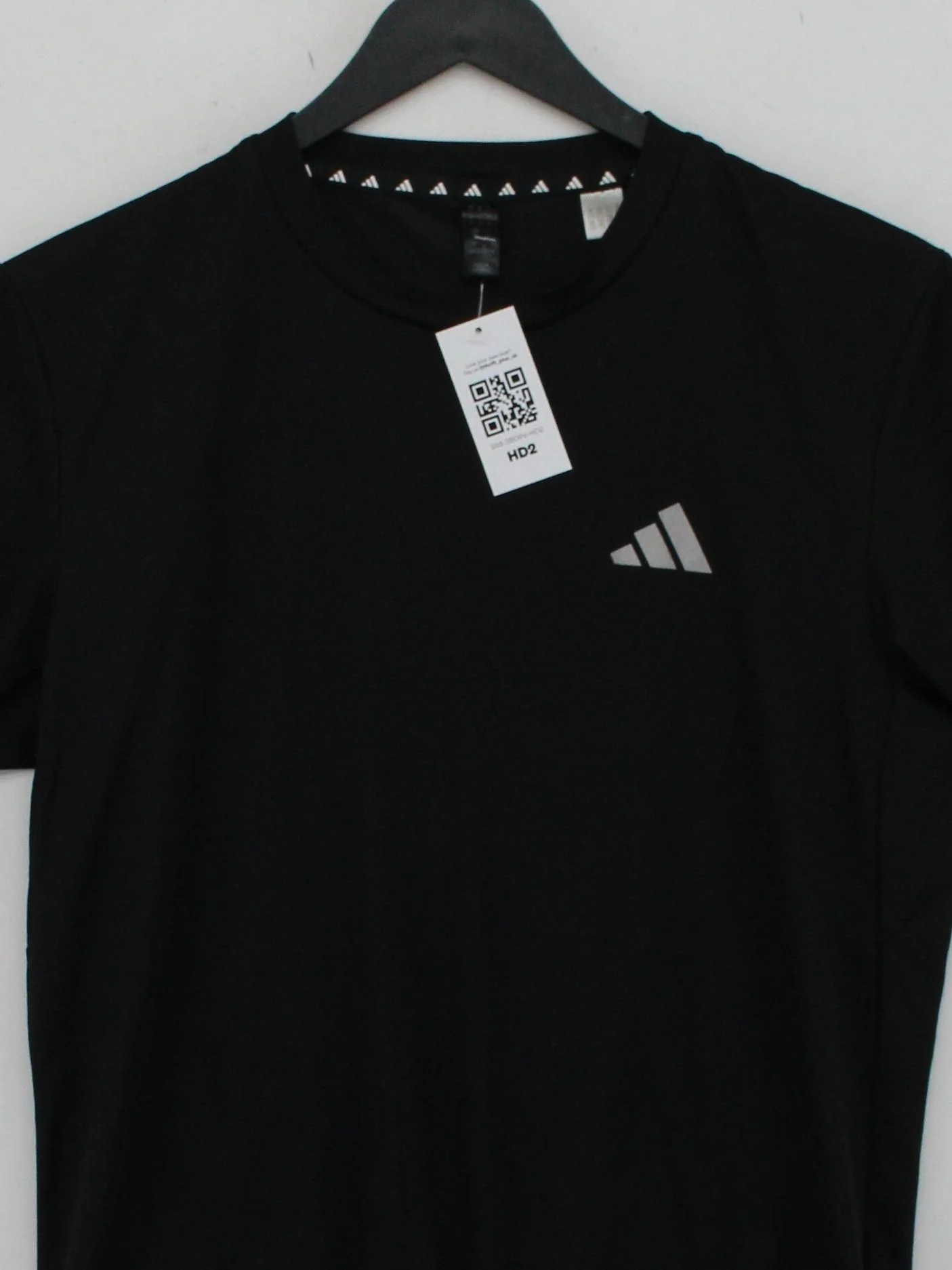 Adidas Men's T-Shirt M Black 100% Polyester Round Neck Basic - Image 3