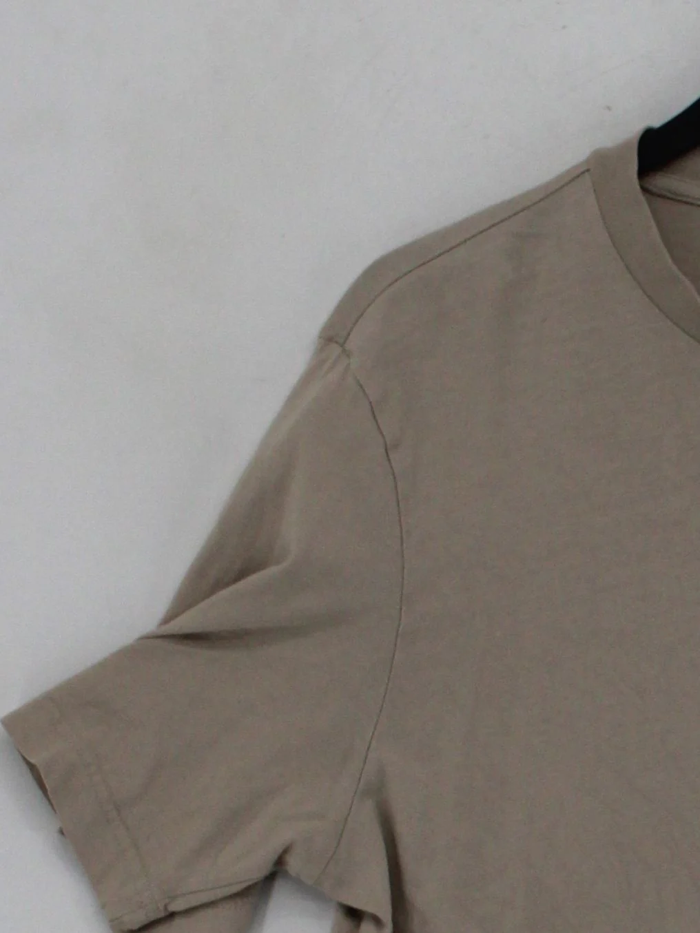 Adidas Men's T-Shirt M Tan Graphic Cotton with Elastane Basic - Image 4
