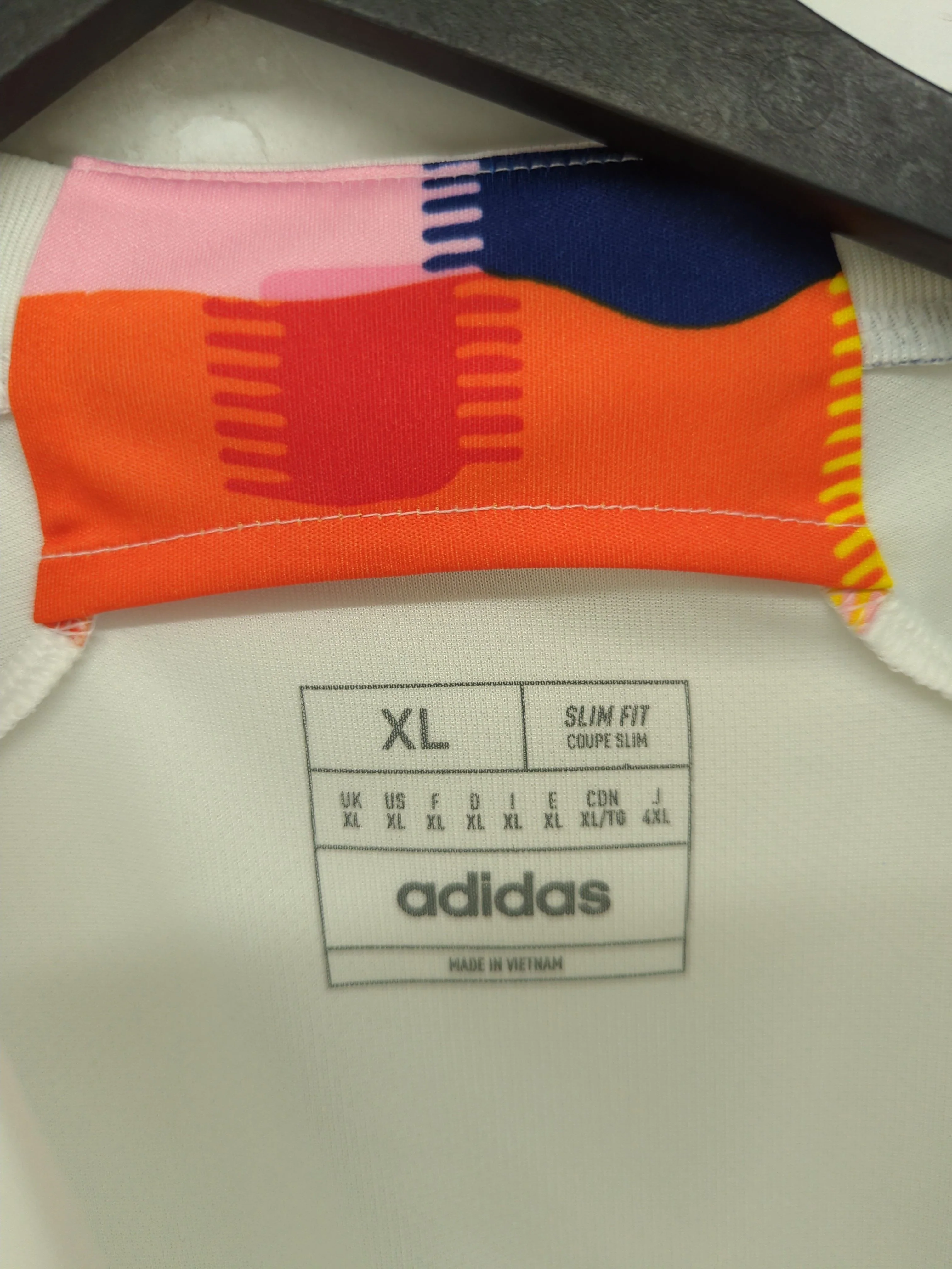 Adidas Men's T-Shirt XL White 100% Polyester Crew Neck Basic New with tags - Image 5