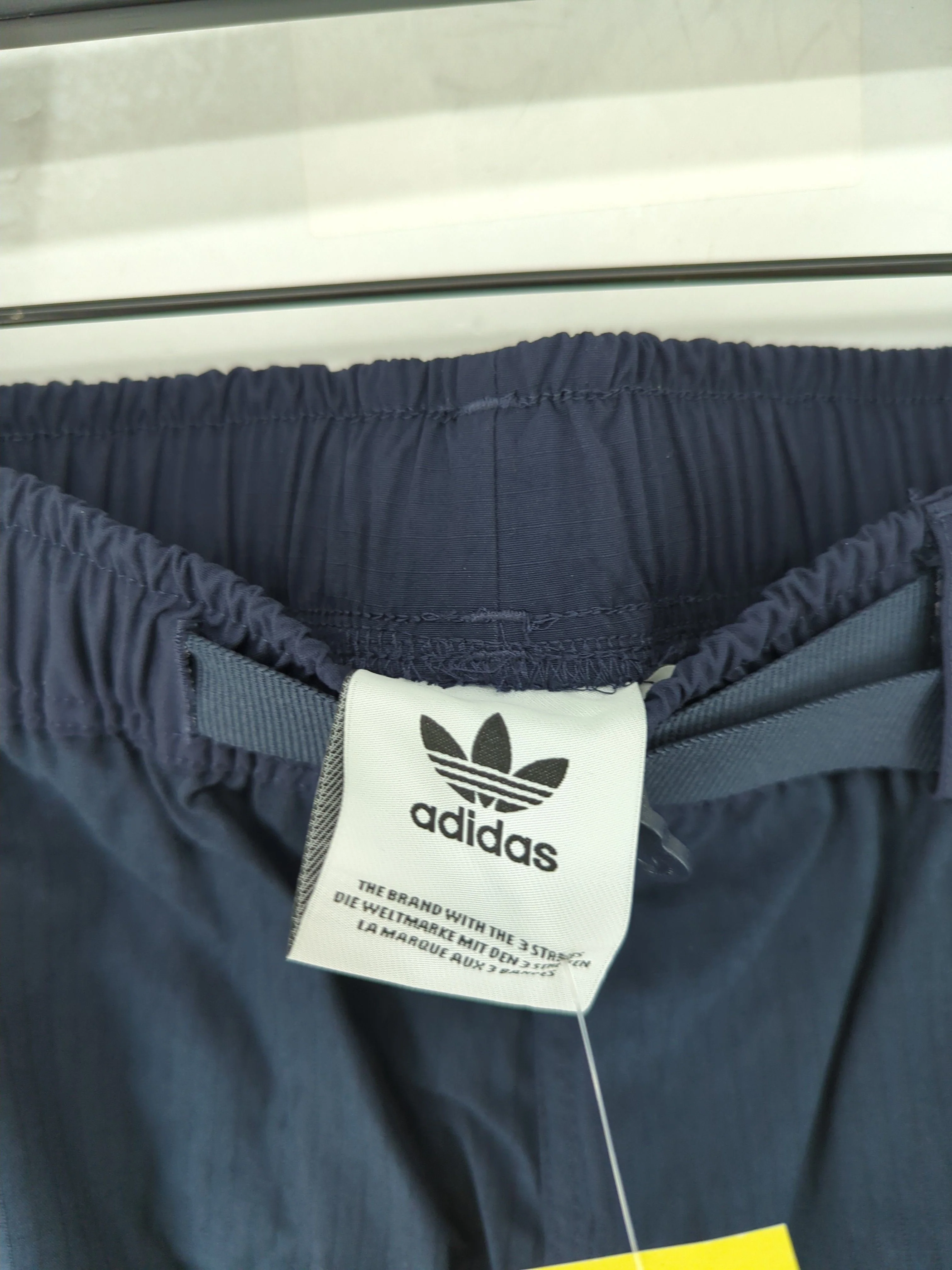 Adidas Men's Trousers L Blue Cotton with Nylon Straight Cargo New with tags - Image 5
