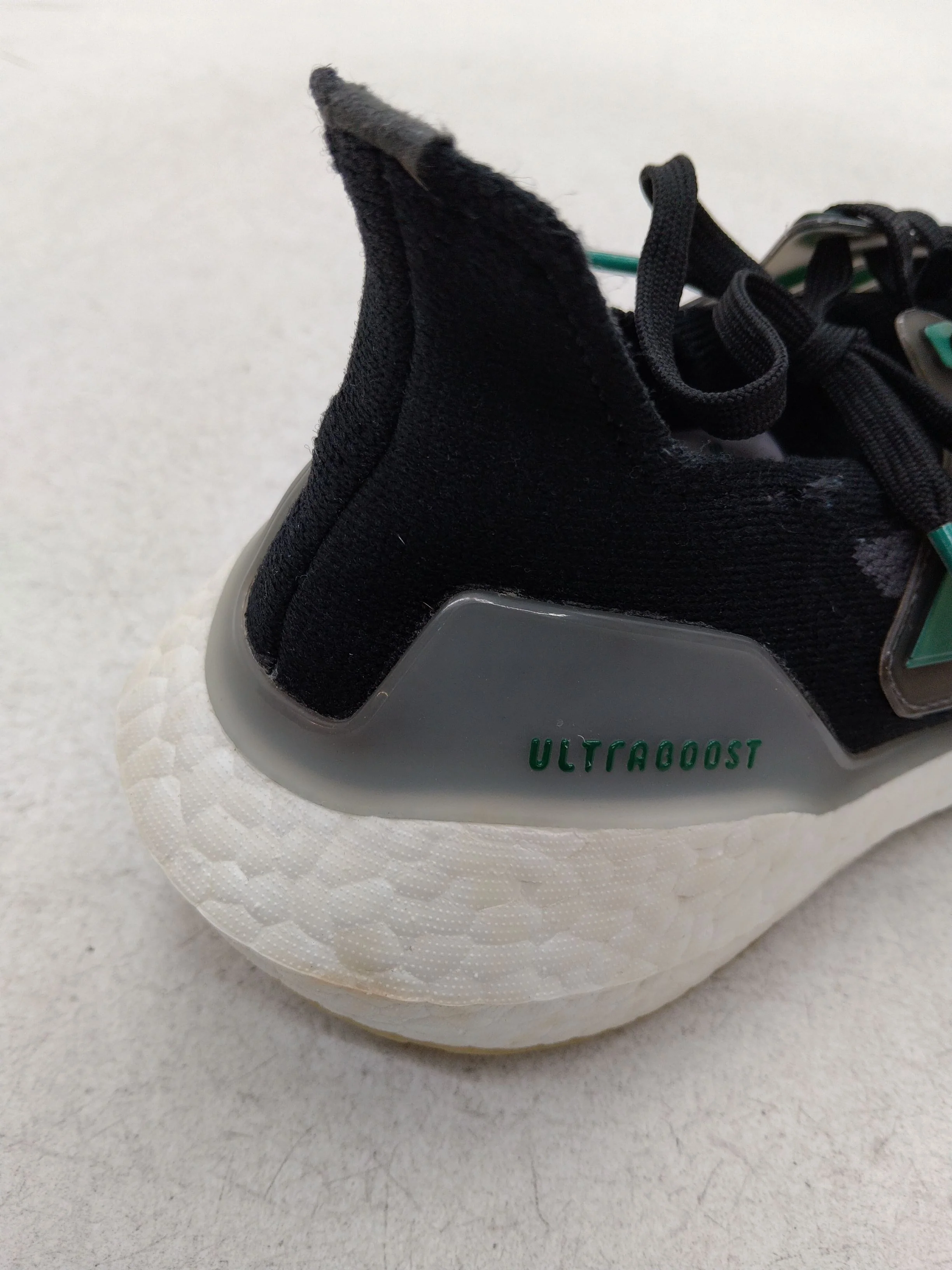 Adidas ULTRABOOST Women's Trainers unknown UK6 in Black - Image 8