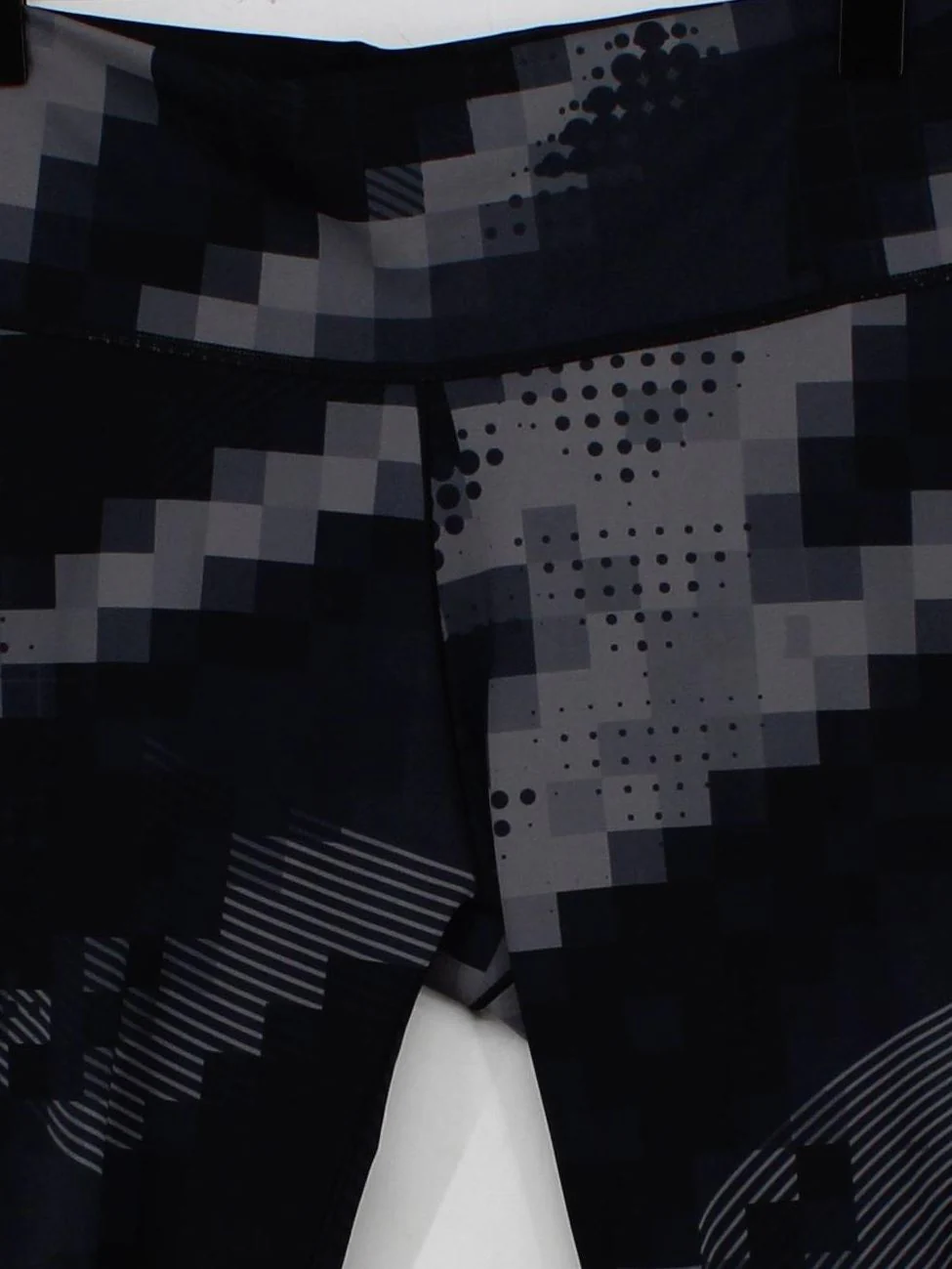 Adidas Women's Leggings L Grey Geometric Polyester with Elastane, Nylon Cropped - Image 3