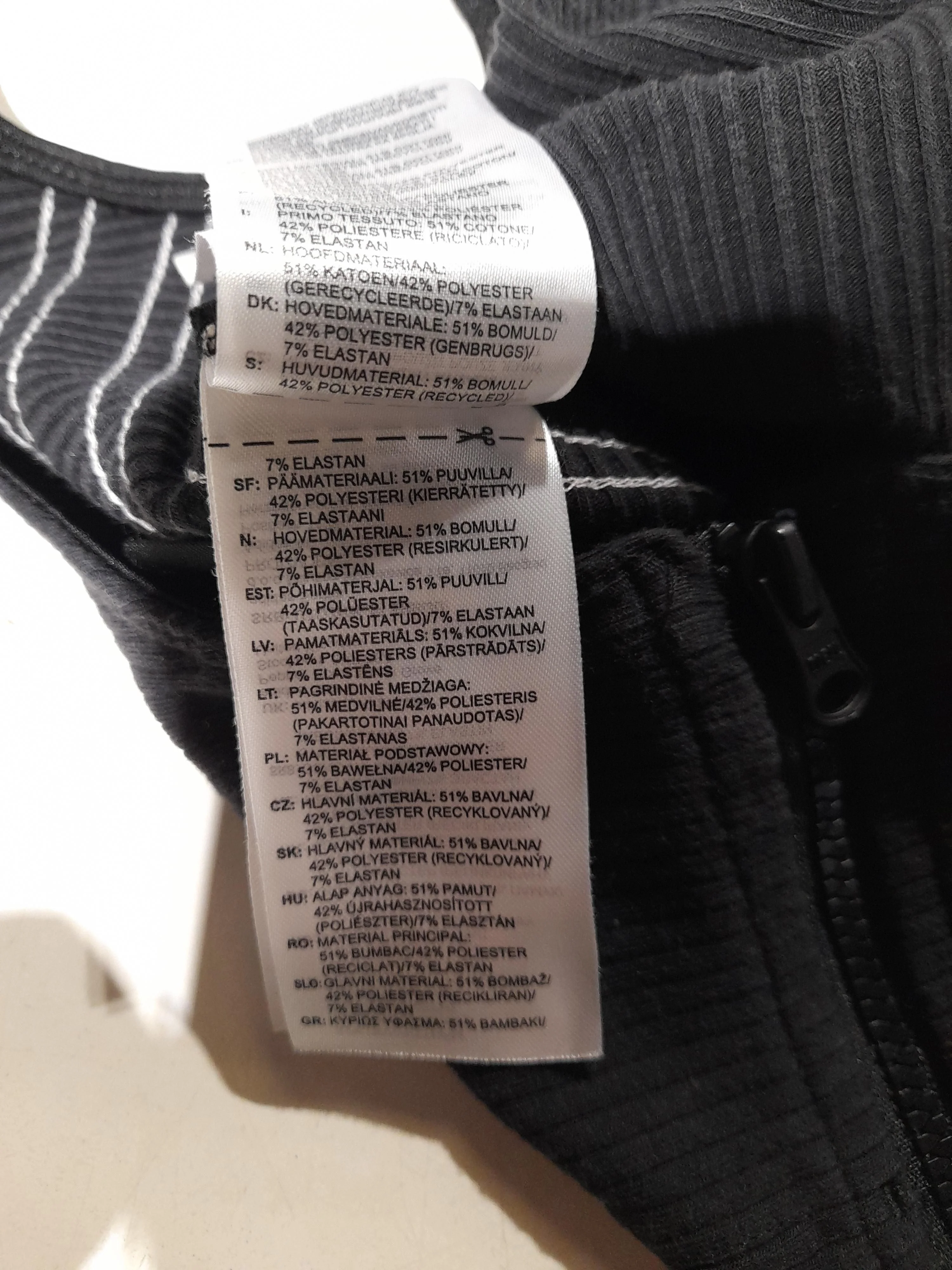 Adidas Women's T-Shirt S Black Cotton with Polyester, Elastane Sleeveless Basic - Image 6