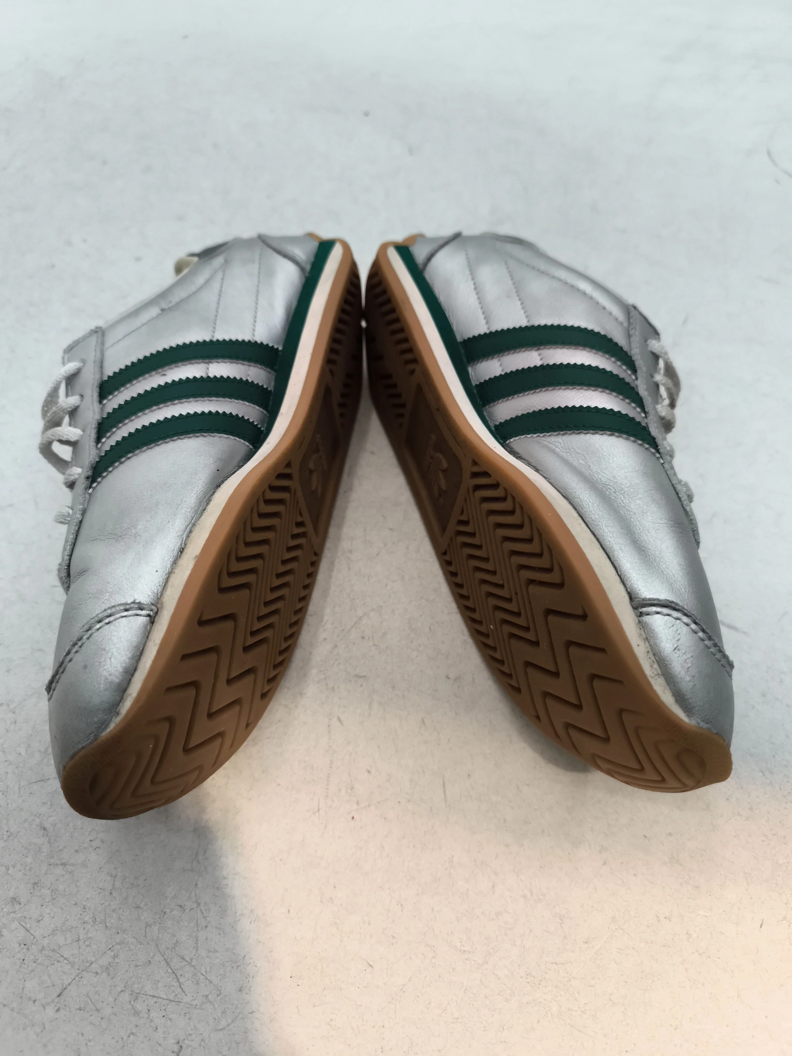Adidas Women's Trainers EU39.5 in Silver - Image 7