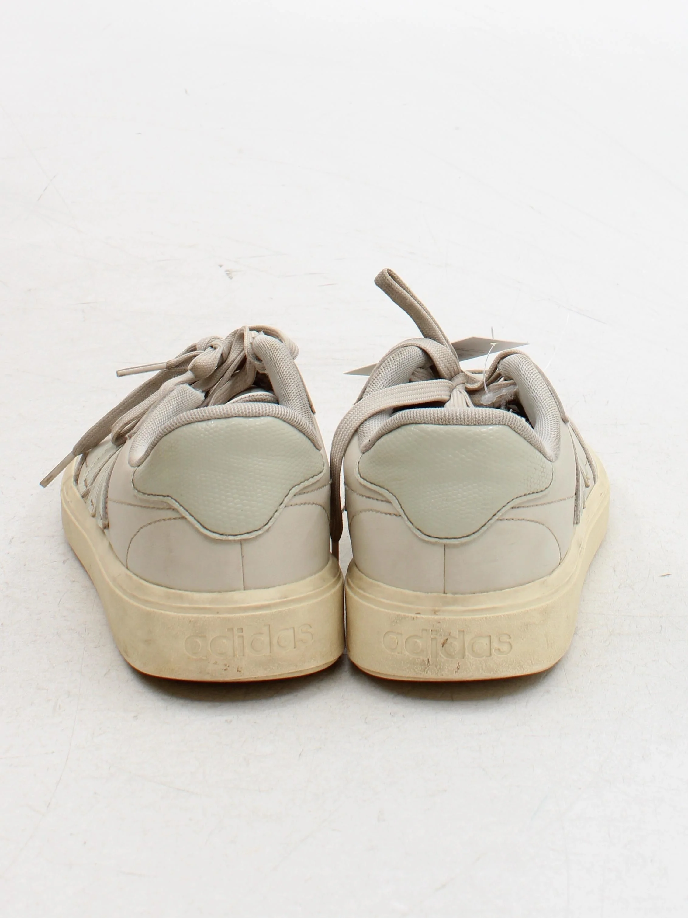 Adidas Women's Trainers EU41.5 in Cream - Image 3