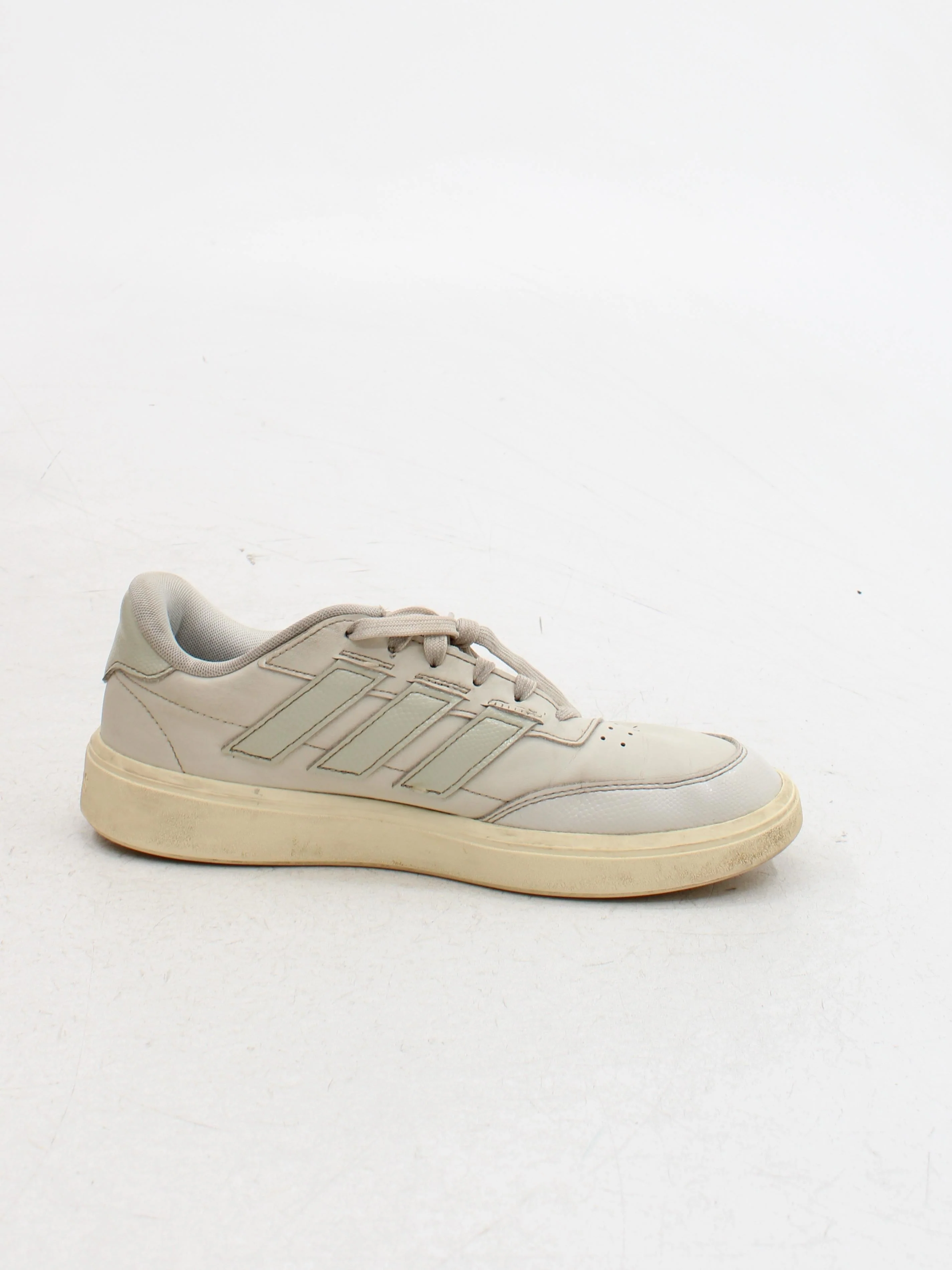 Adidas Women's Trainers EU41.5 in Cream - Image 5