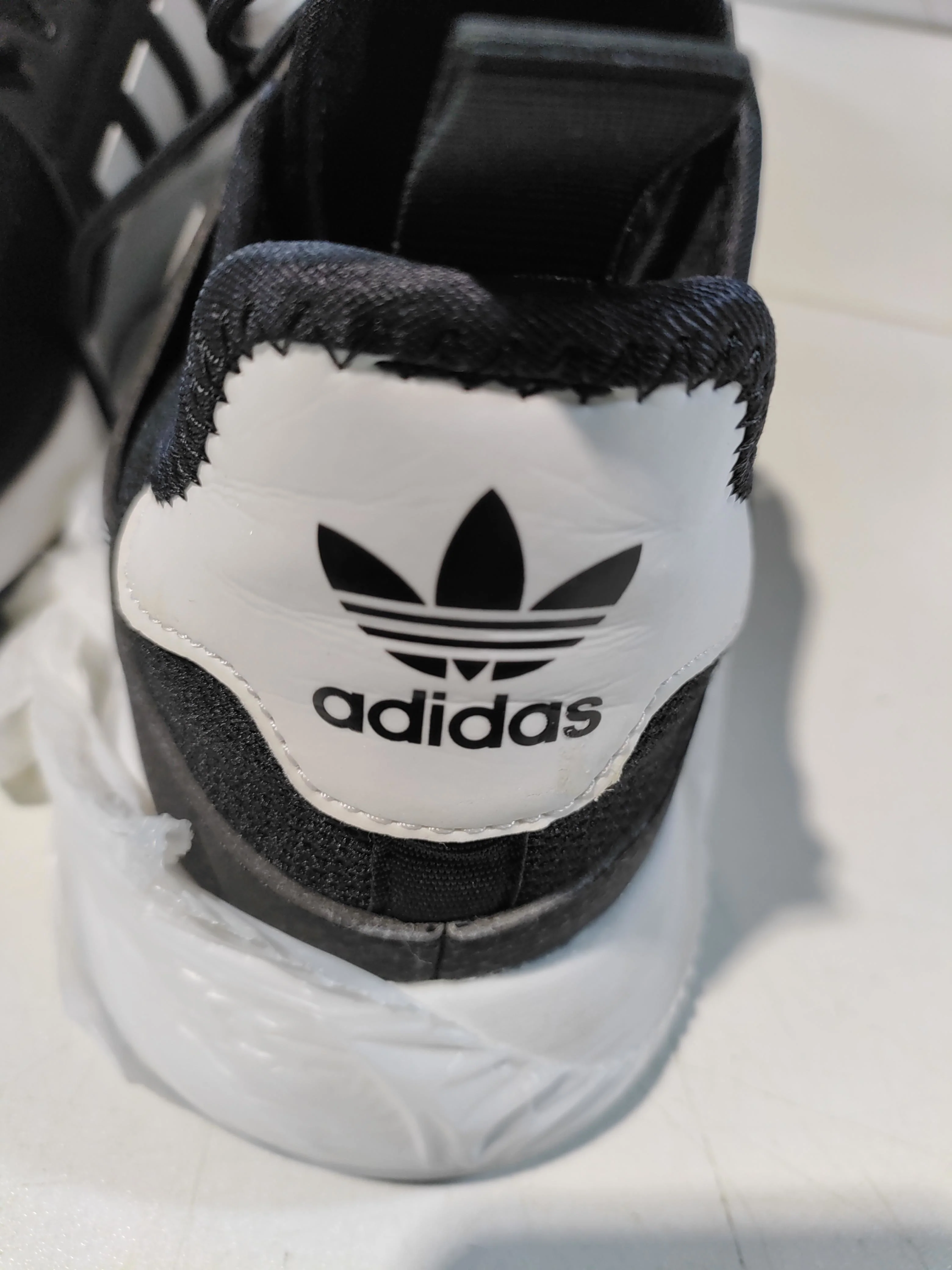 Adidas Women's Trainers EU44.5 in Black - Image 9