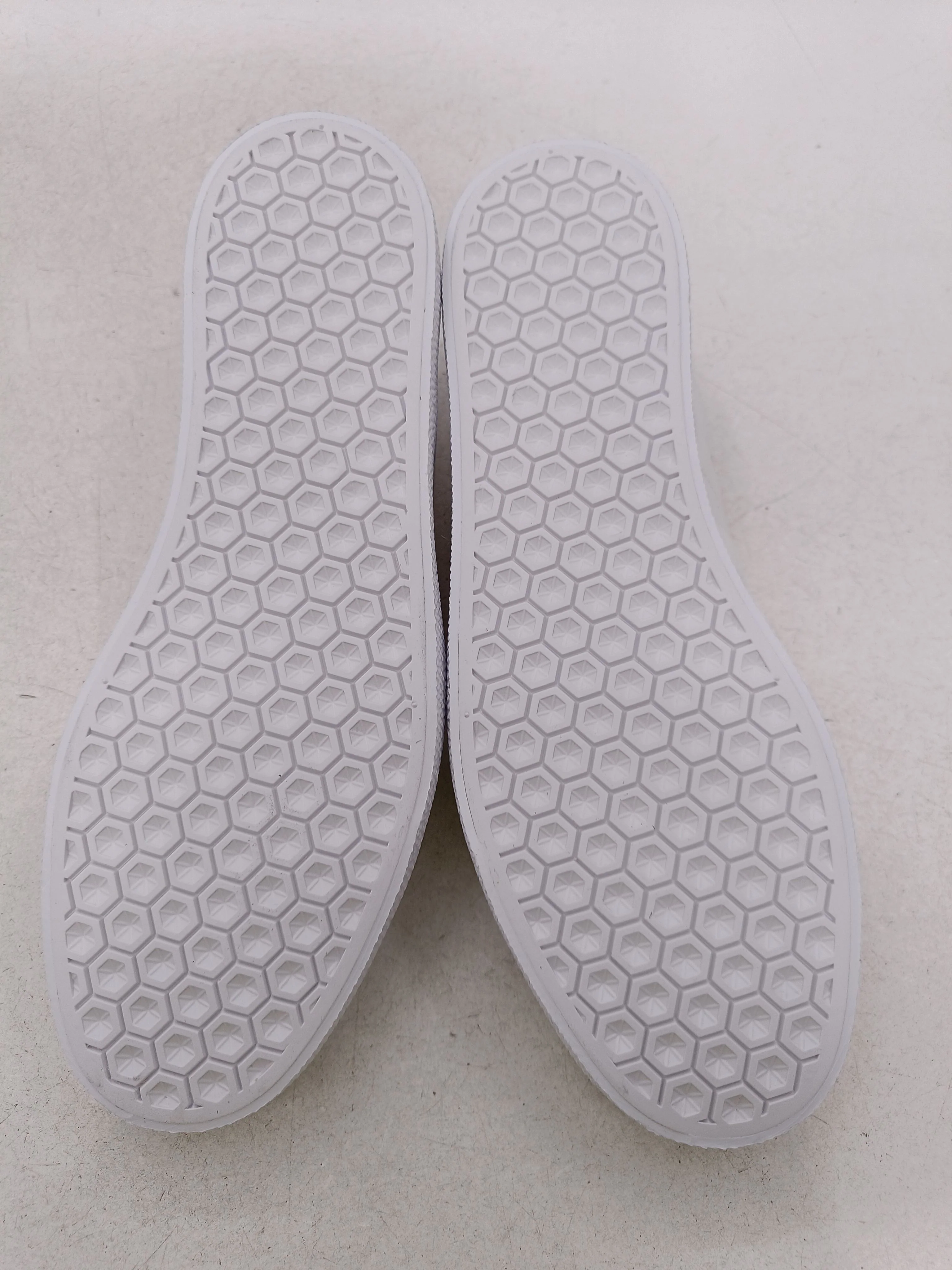 Adidas Women's Trainers UK11 in White RRP £60 - Image 7