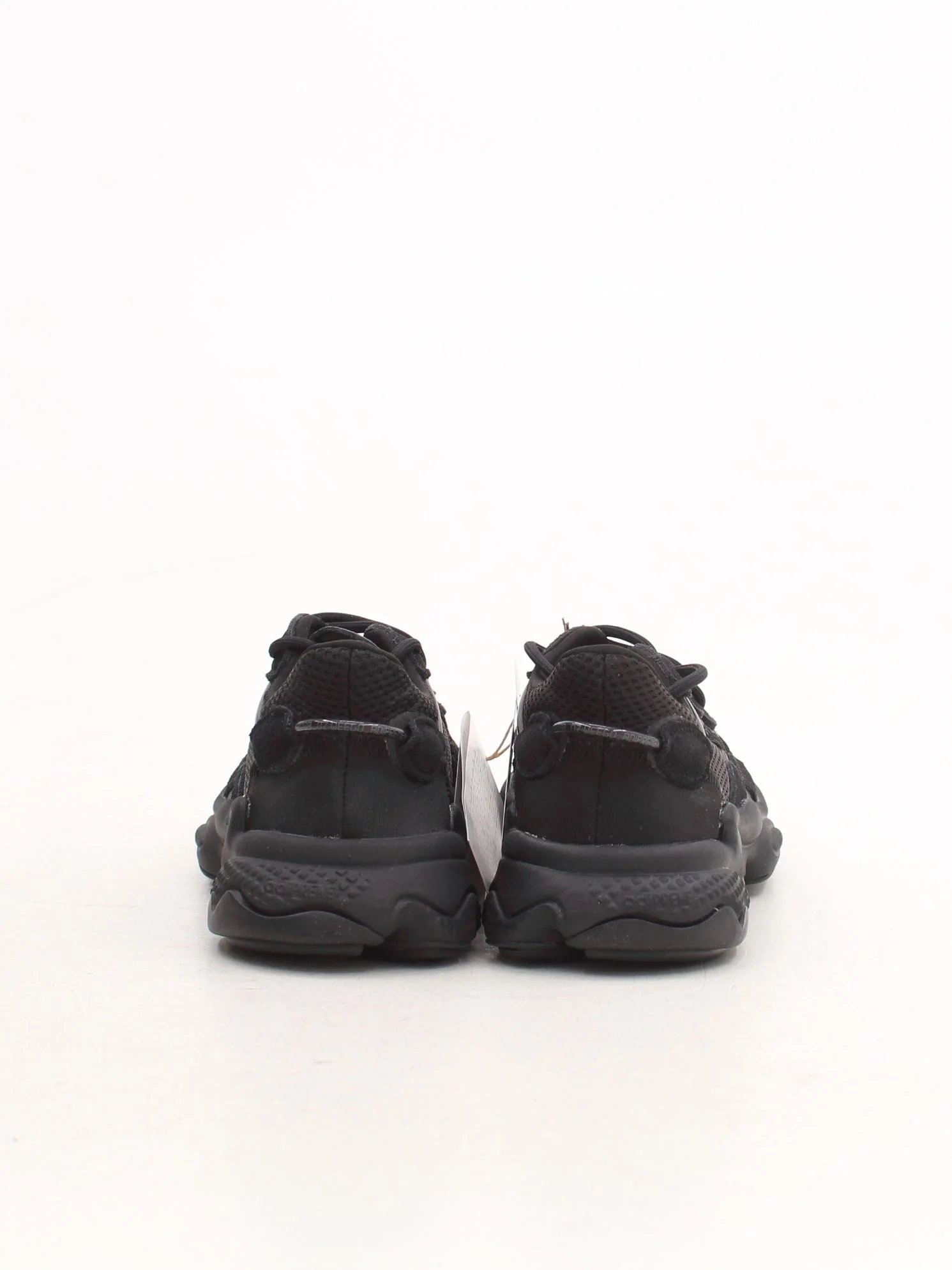 Adidas Women's Trainers UK4 in Black RRP £90 - Image 3